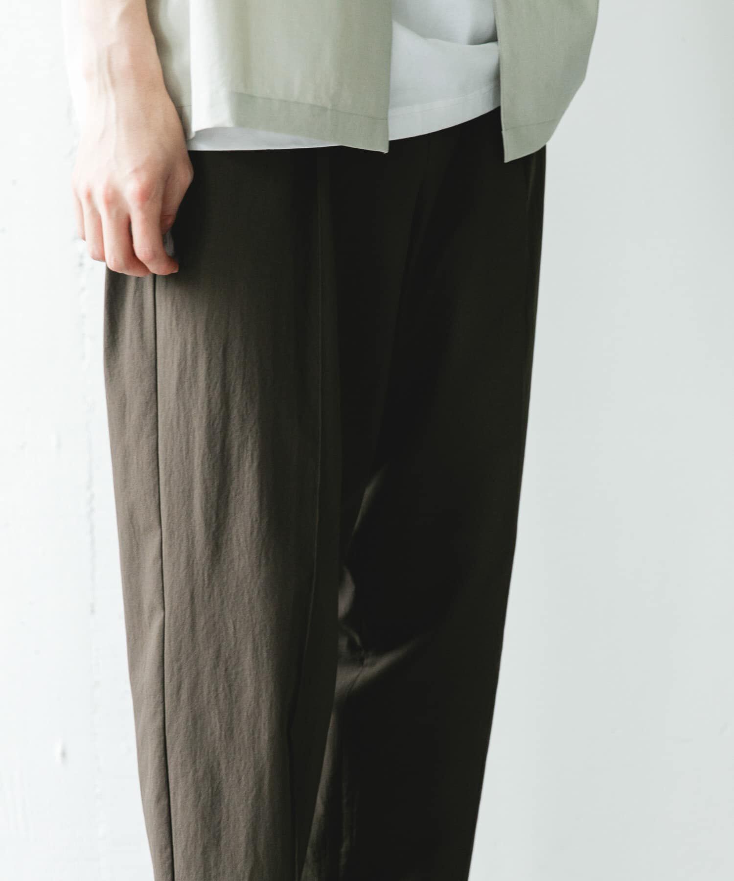 URBAN RESEARCH DOORS「ステッチクリース テーパードトラウザー」|その他|