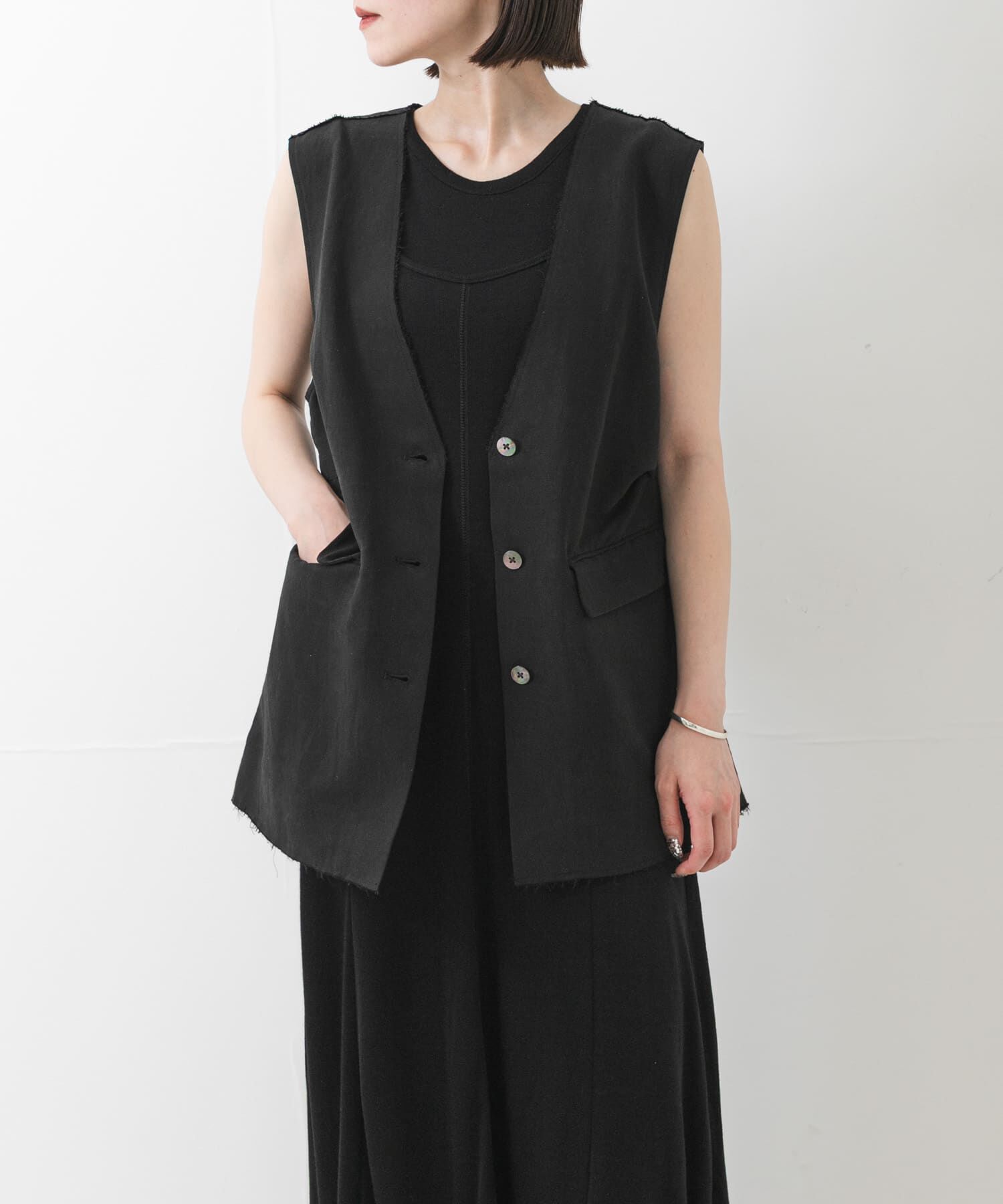 URBAN RESEARCH「new basic　SILK LINEN GILET」|ダウンベスト・ベスト|ブラック