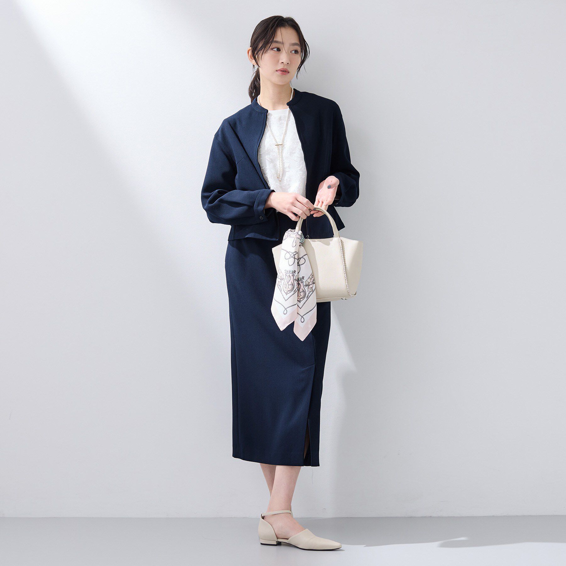 INDIVI「【軽量／SETUP可能】ジップアップブルゾン」|ブルゾン・スタジャン|