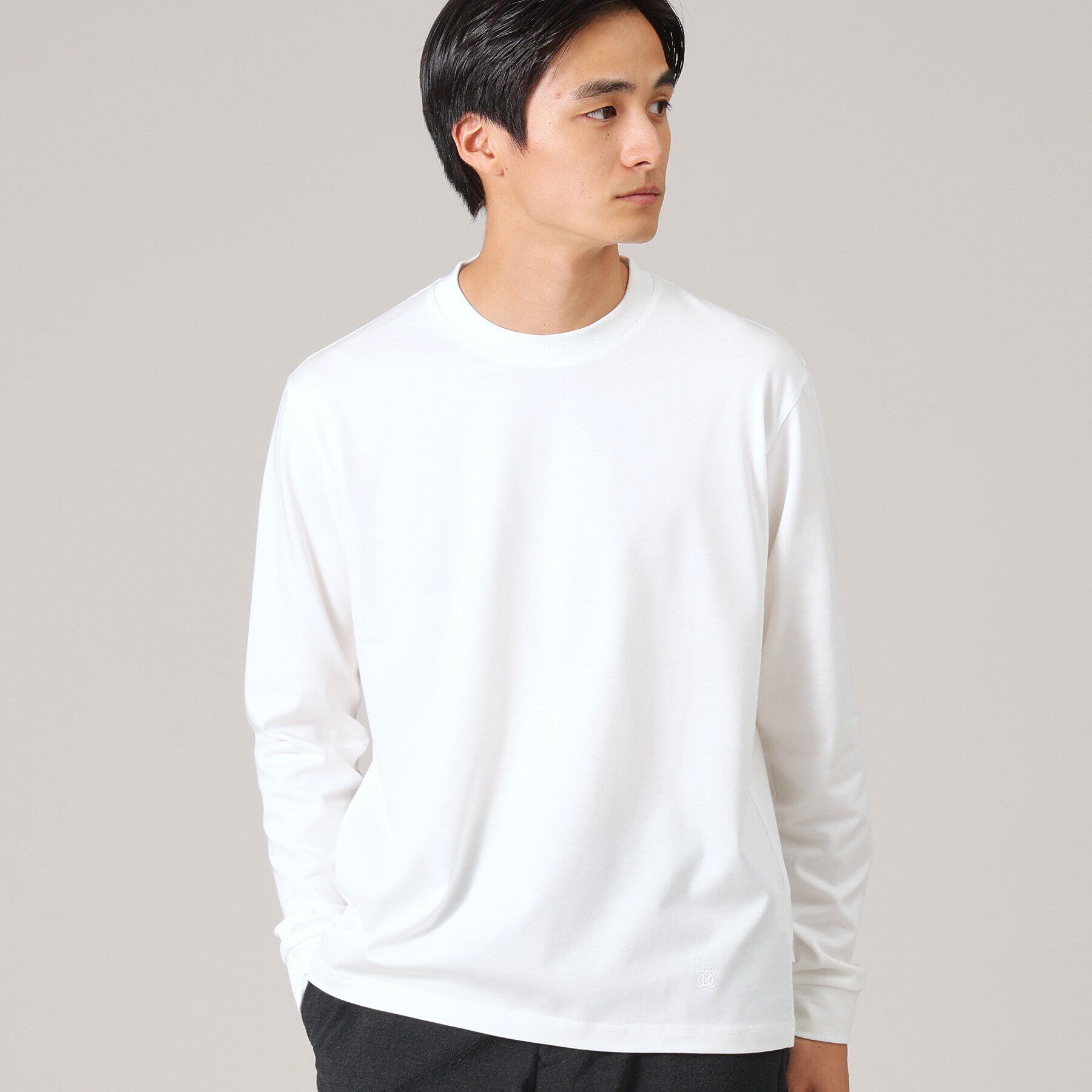 TAKEO KIKUCHI「【抗菌防臭/ジャケット対応】テーラード 長袖Tシャツ」|Tシャツ・カットソー|ホワイト(001)