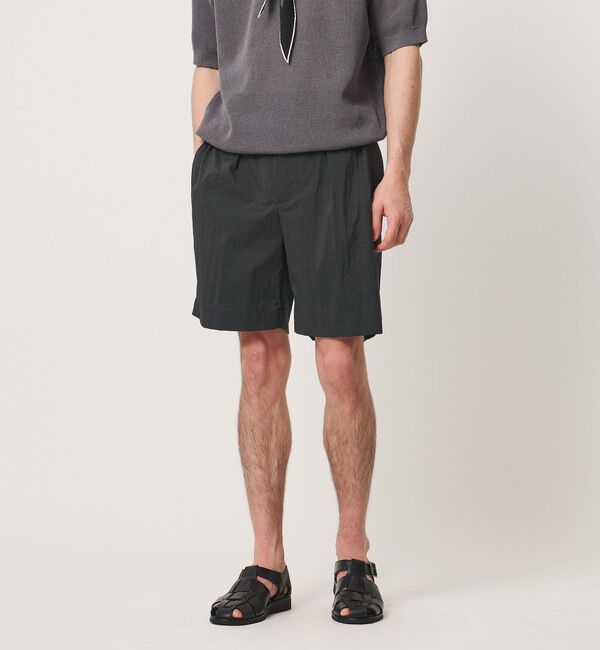 UNITED ARROWS「ワッシャーナイロン 2プリーツ サイドアジャスター ショーツ 撥水 ヨコストレッチ」|その他|BLACK