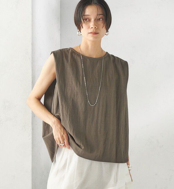 SHIPS for women「【実力派ベーシック】〈手洗い可能〉レーヨン ナイロン 深 ベンツ ノースリーブ プルオーバー」|Tシャツ・カットソー|
