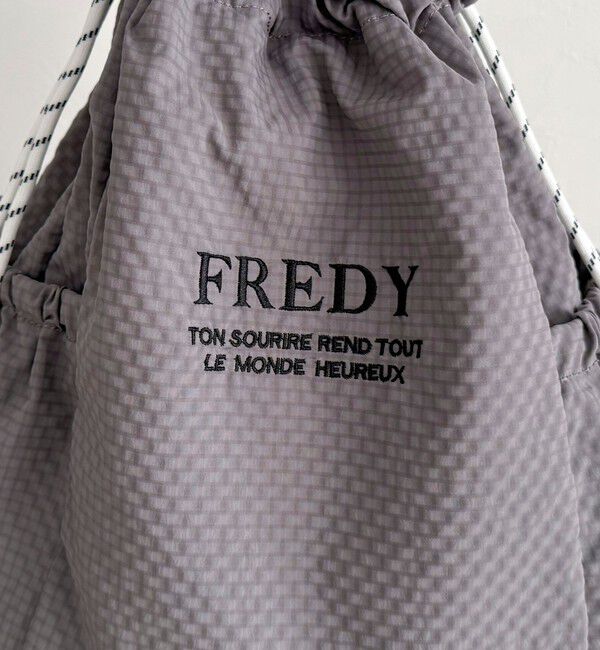 fredy emue「《新色追加》【WEB限定カラーあり】撥水サッカーサイドポケットトートバッグ」|トートバッグ|