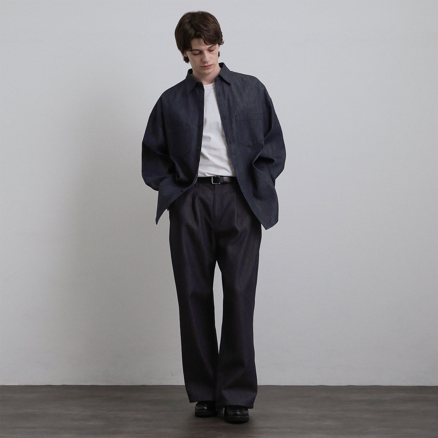 tk.TAKEO KIKUCHI「【色褪せしにくいデニム】Comfy Fadeless Denim Seriesデニムシャツ」|シャツ・ブラウス|