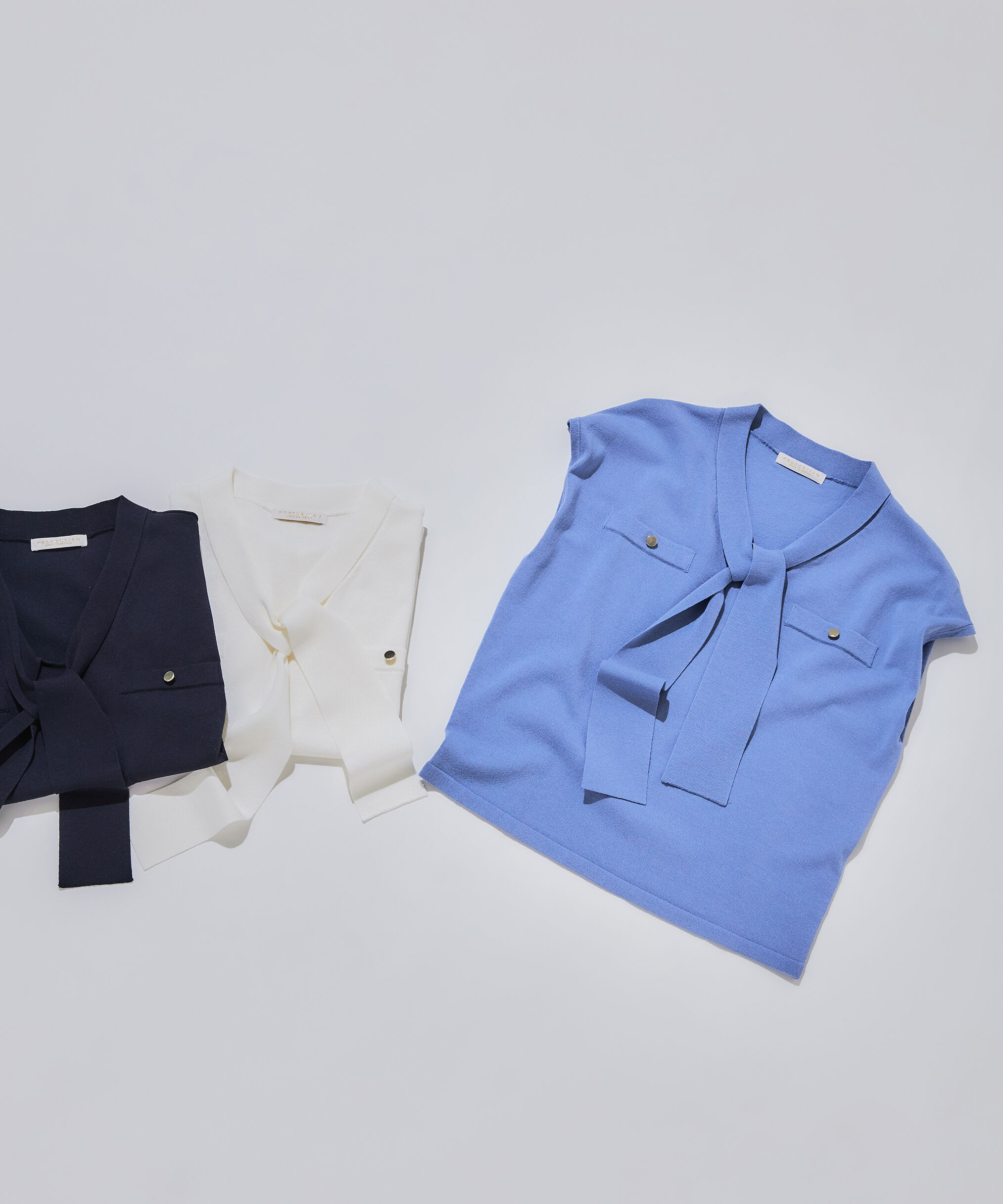 PROPORTION BODY DRESSING「＜中川紅葉さん着用＞Vネックタイ付きニット」|ニット・セーター|エクリュ1