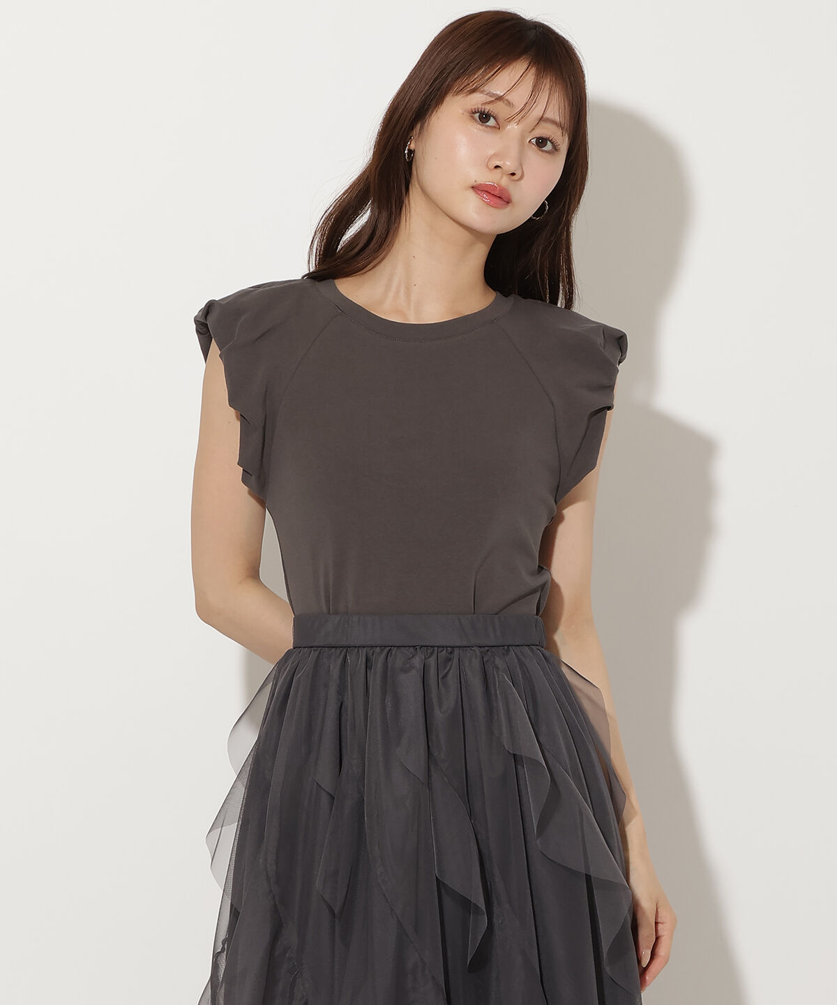 アンドクチュール「タックバルーンスリーブプルオーバー」|Tシャツ・カットソー|ﾁｬｺｰﾙｸﾞﾚｰ