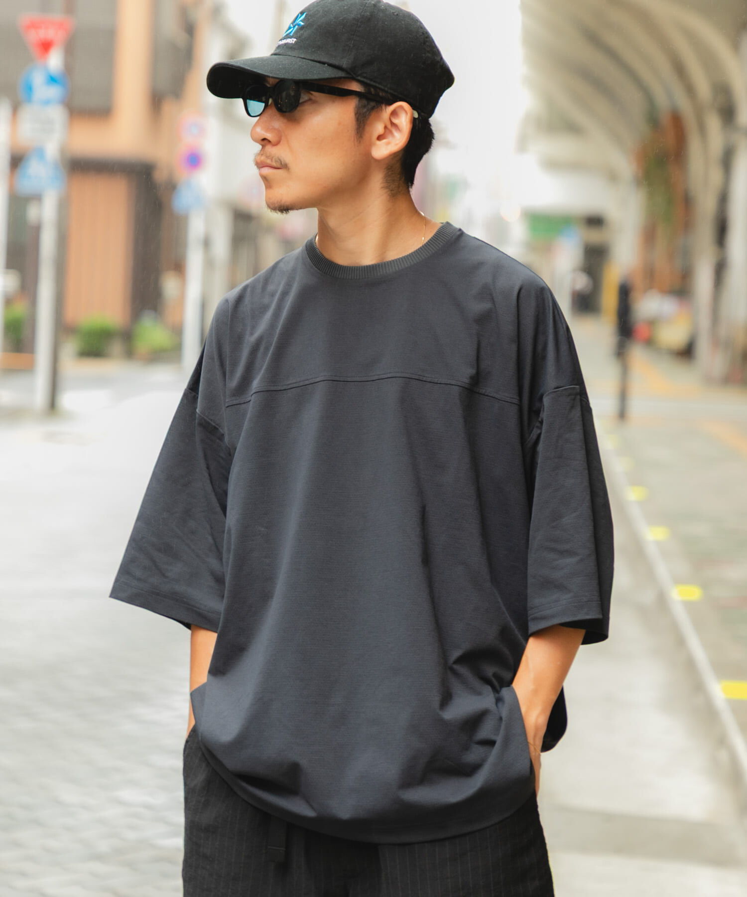 URBAN RESEARCH「Wide Dad　BREEZY TECH SHORT-SLEEVE T-SHIRTS」|Tシャツ・カットソー|