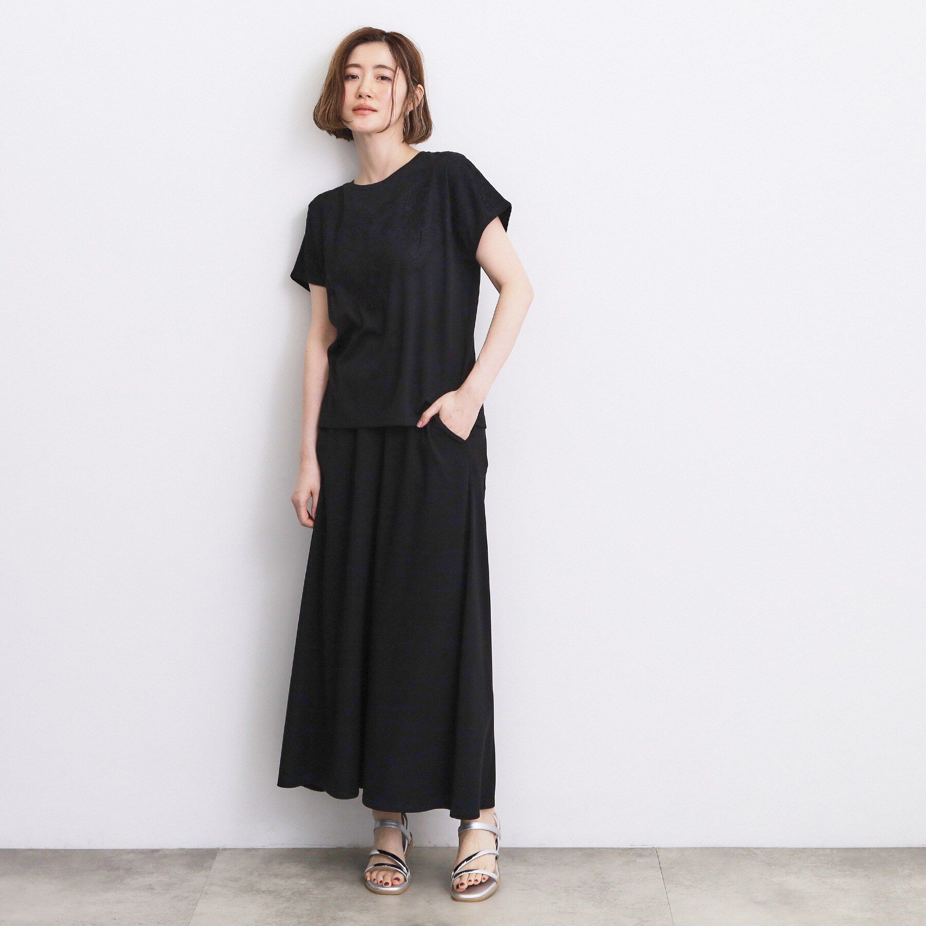 grove「【持続冷感/SET UP可】ひんやりポンチシリーズ／フロントレースドルマンカットソー」|Tシャツ・カットソー|