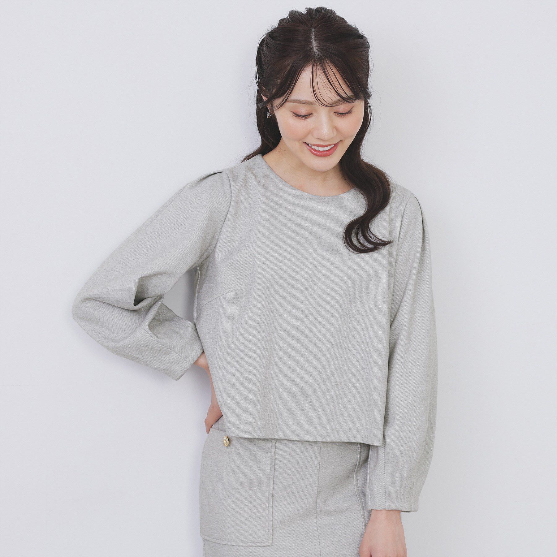 index「コンパクトパフトップス【洗濯機OK／抗ピル／ストレッチ】」|Tシャツ・カットソー|グレー(012)