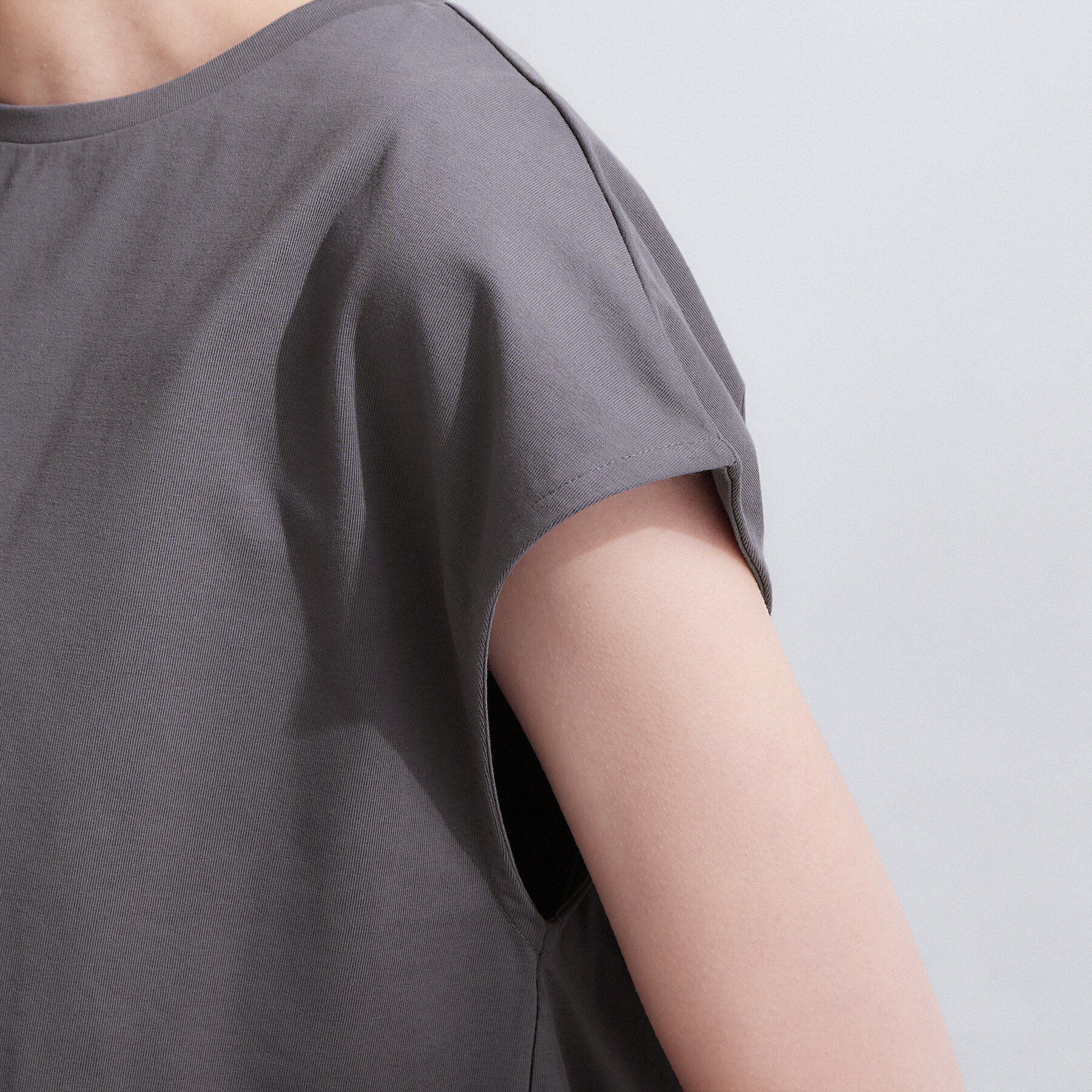 OPAQUE.CLIP「裾レースペプラムカットソー【洗濯機OK】」|Tシャツ・カットソー|