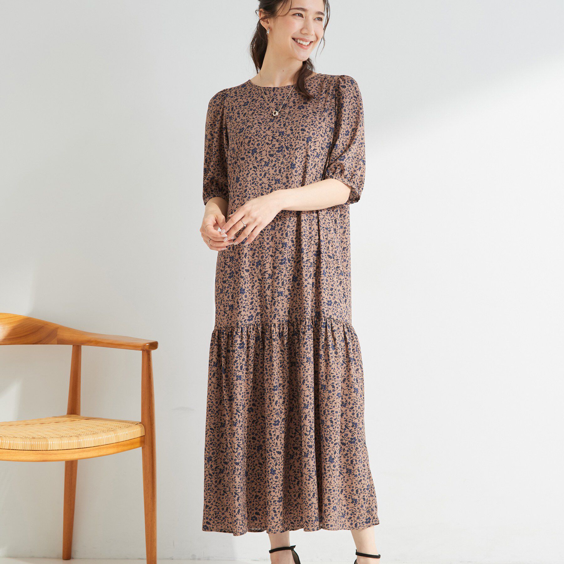 SHOO･LA･RUE「花柄ティアードワンピース」|ワンピース|モカブラウン(742