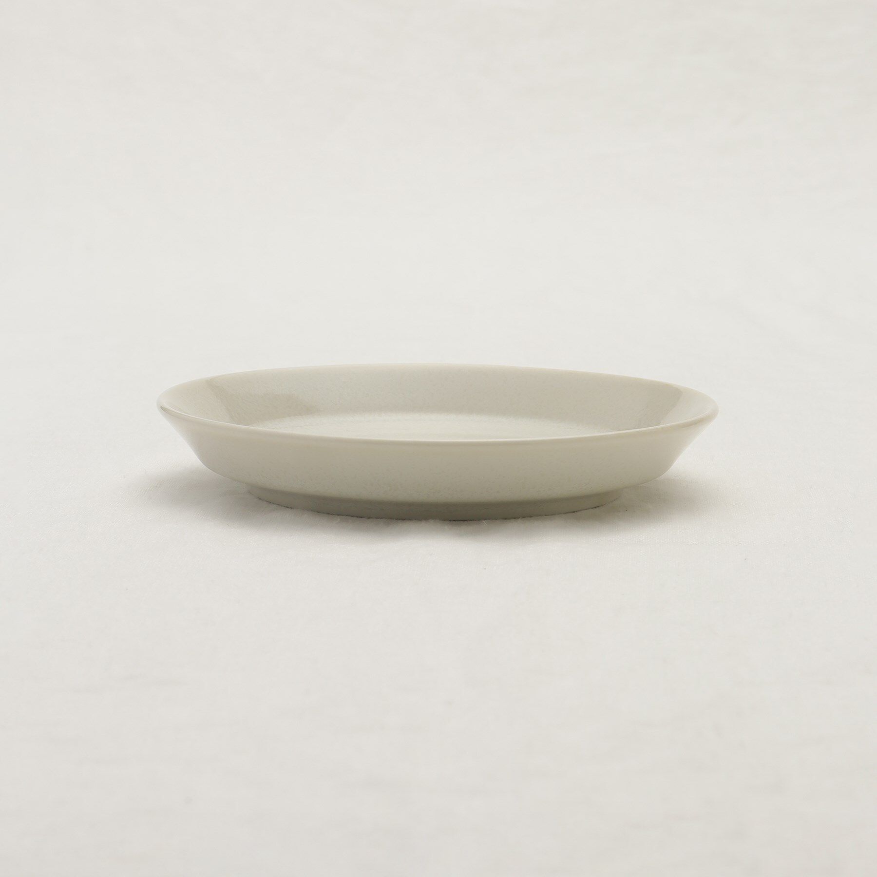 212 KITCHEN STORE「ナチュラルカラープレート　14.3cmアイボリー」|食器・キッチングッズ|