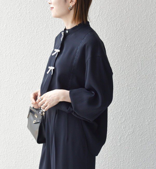 SHIPS any「《予約》〈手洗い可能〉リボン モチーフ スタンドカラー シャツ ブラウス［NAVY BLUE］」|シャツ・ブラウス|