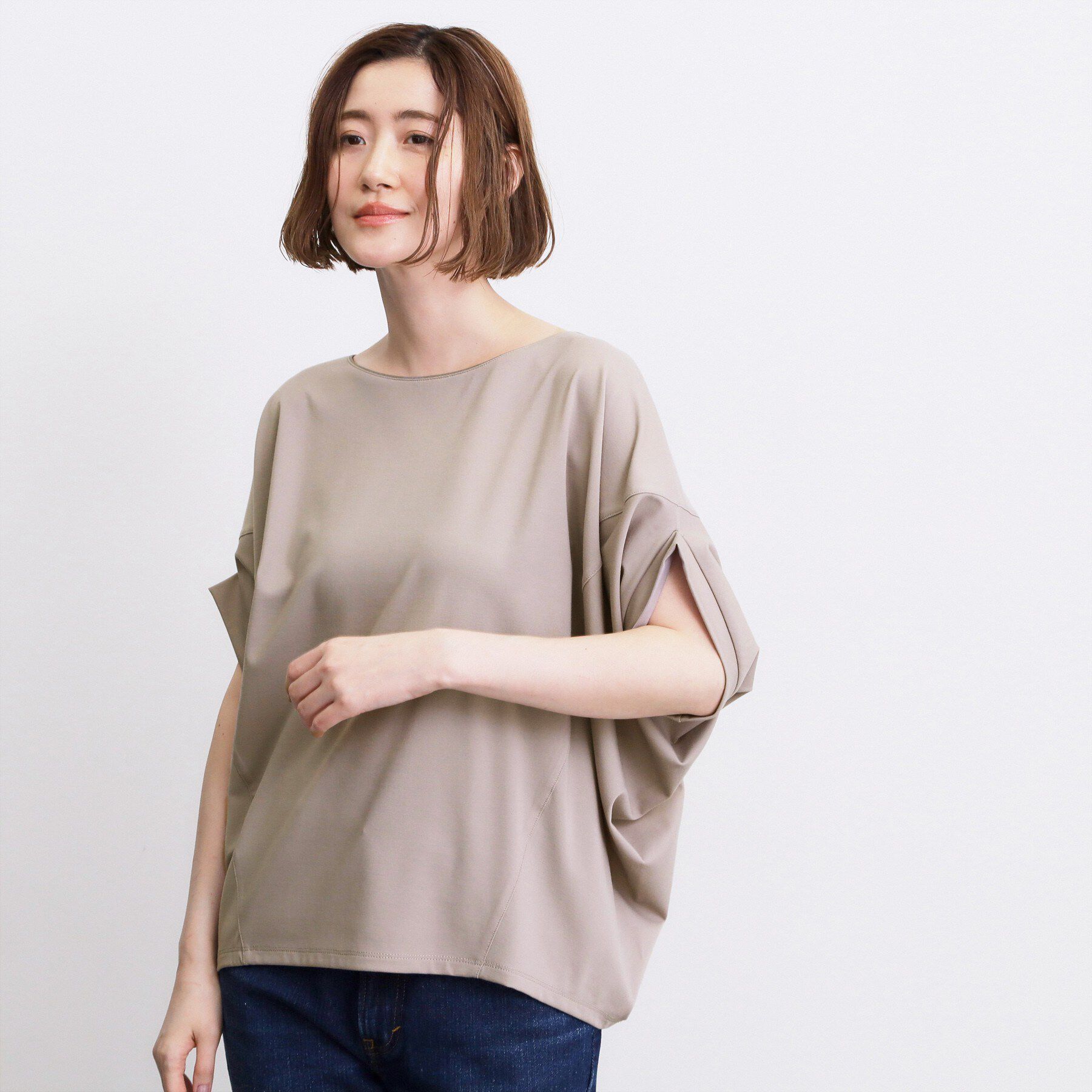 grove「【持続冷感・体型カバー】サテンパイピングドルマンカットソー」|Tシャツ・カットソー|グレー(012)