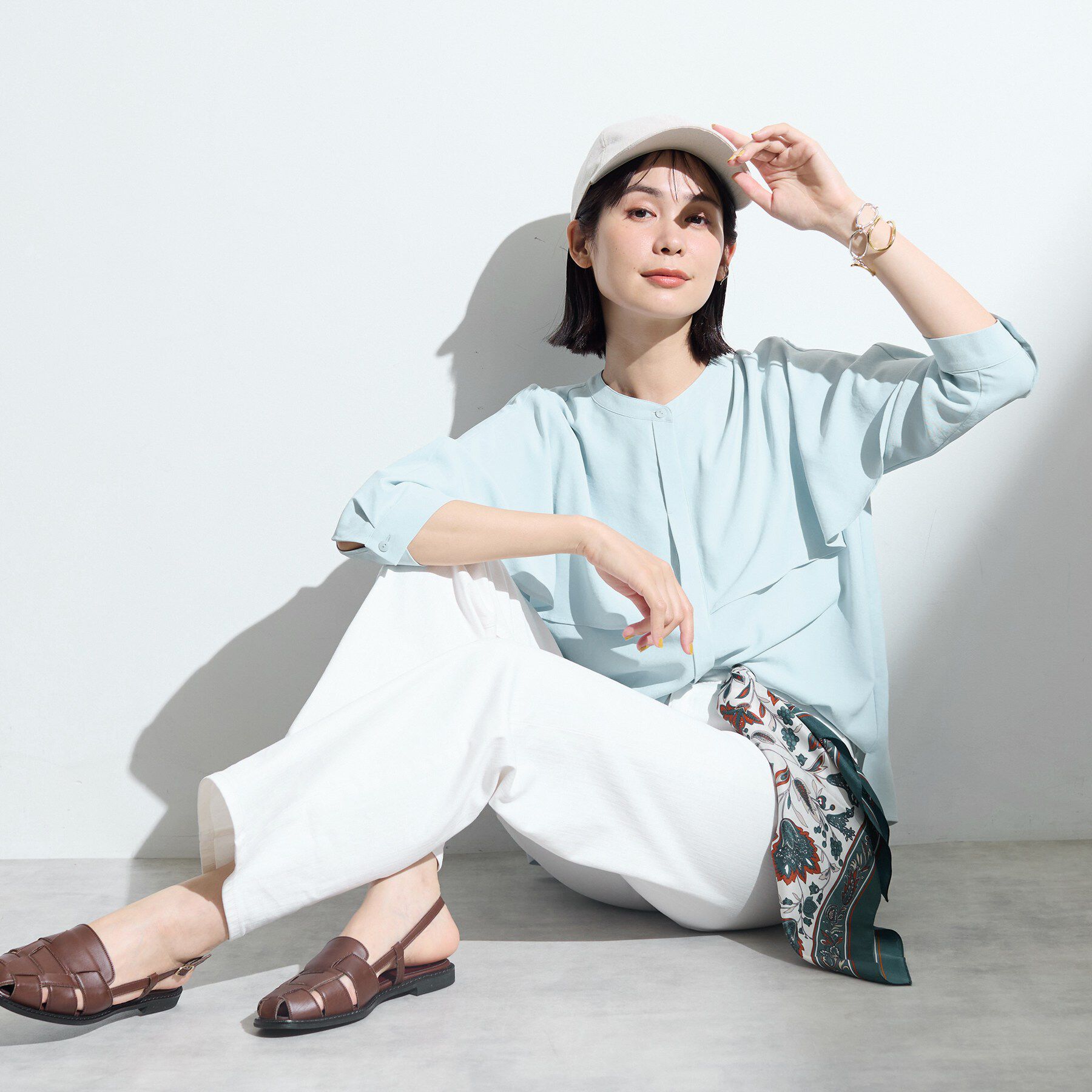 INDIVI「【接触冷感/UVケア/夏羽織り/着る日傘】ケープ風ブラウス」|シャツ・ブラウス|