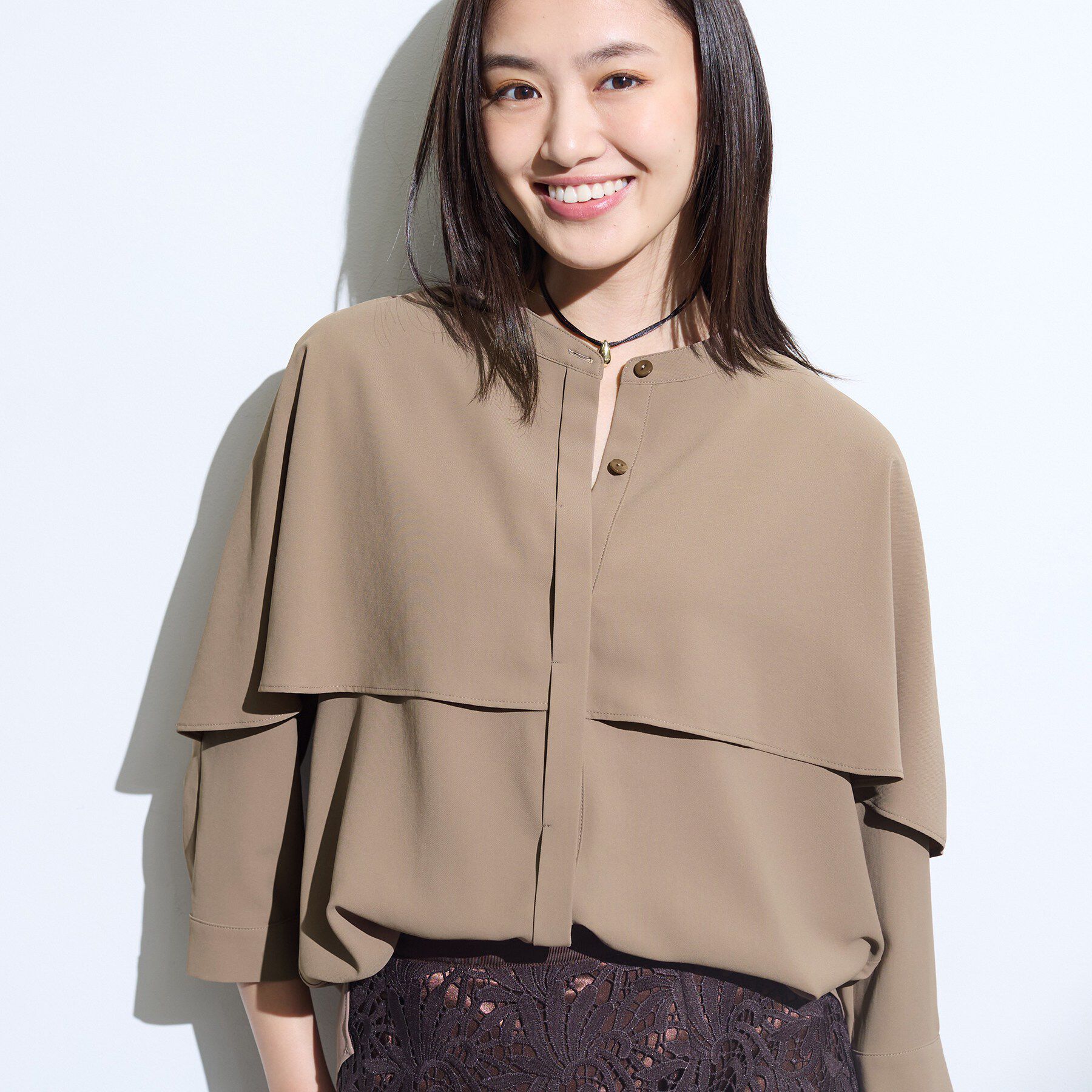 INDIVI「【接触冷感/UVケア/夏羽織り/着る日傘】ケープ風ブラウス」|シャツ・ブラウス|モカブラウン(042