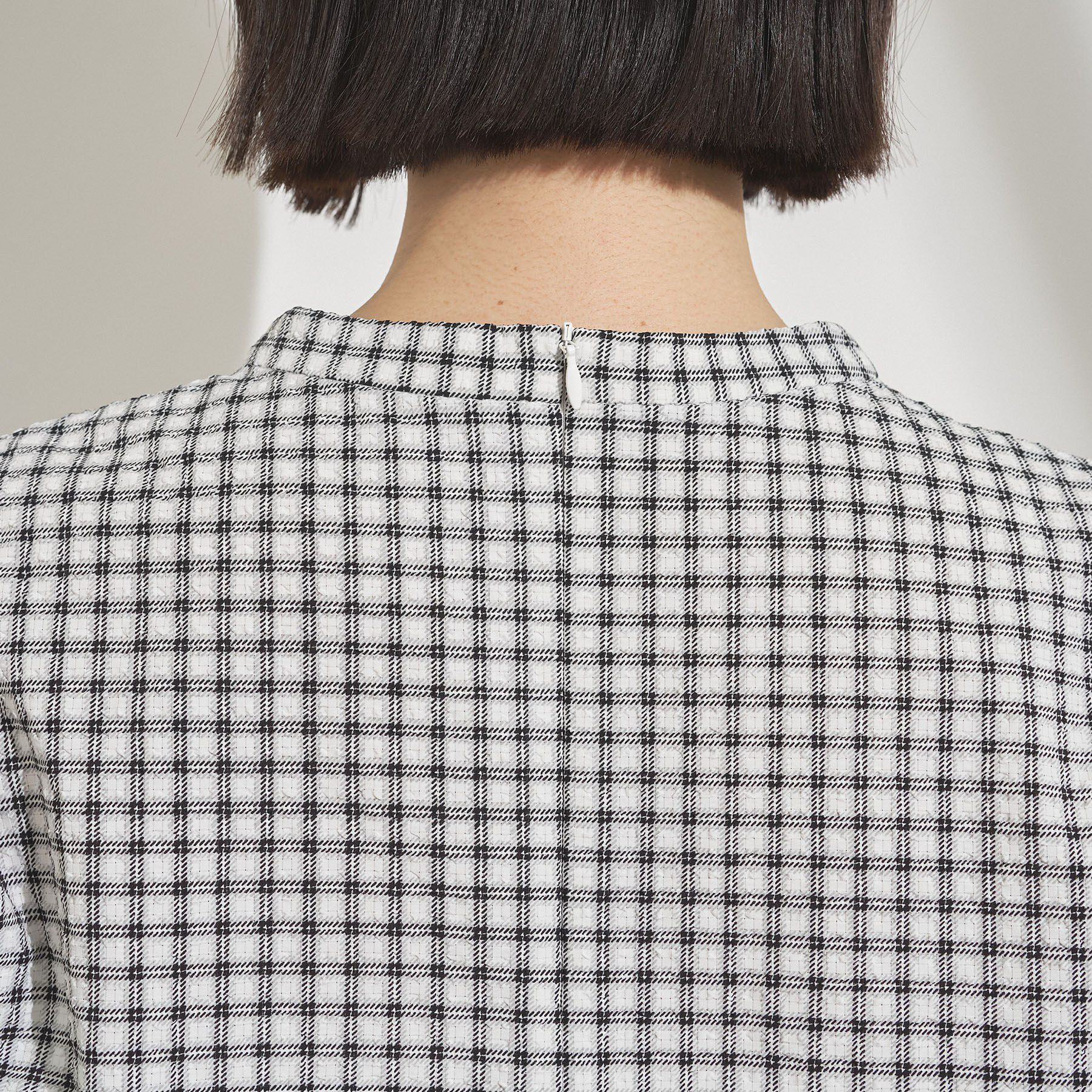 INDIVI「【UVケア／吸汗速乾】凹凸素材ミニスタンドトップス」|Tシャツ・カットソー|