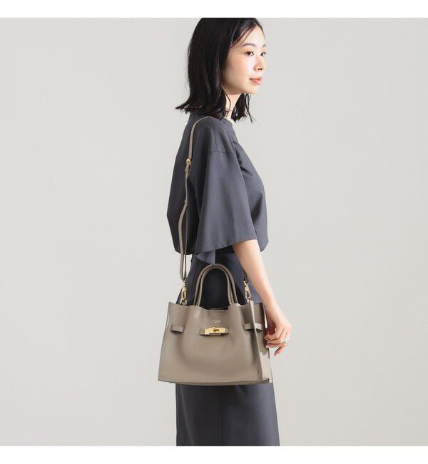 Demi-Luxe BEAMS 「【別注】VIOLAd&rsquo;ORO / TRERO シュリンク ゴールドクロア トートバッグ」|トートバッグ|LIGHT.TAUPE&times;BLACK