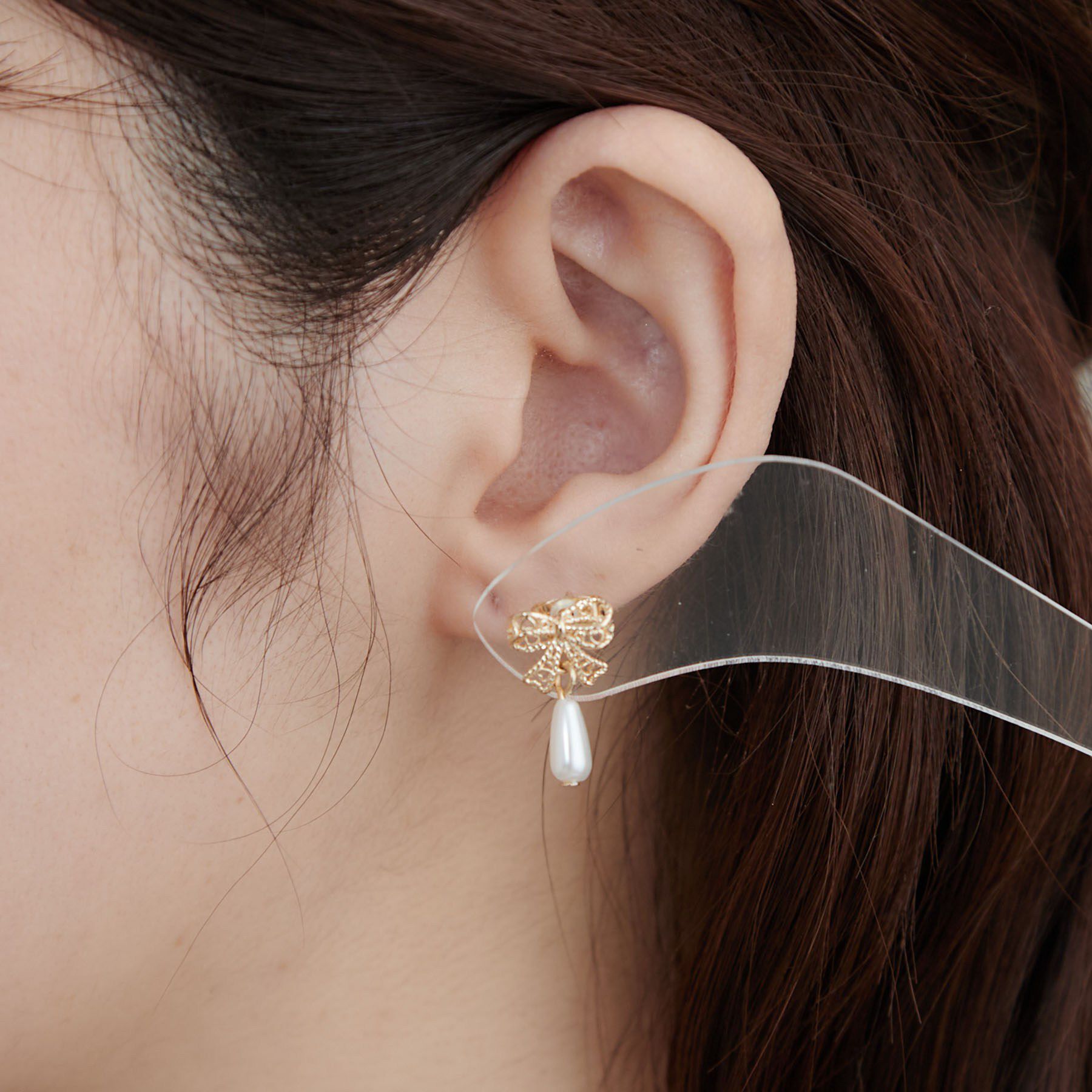 Couture broach「リボンパール調ピアス」|ピアス|