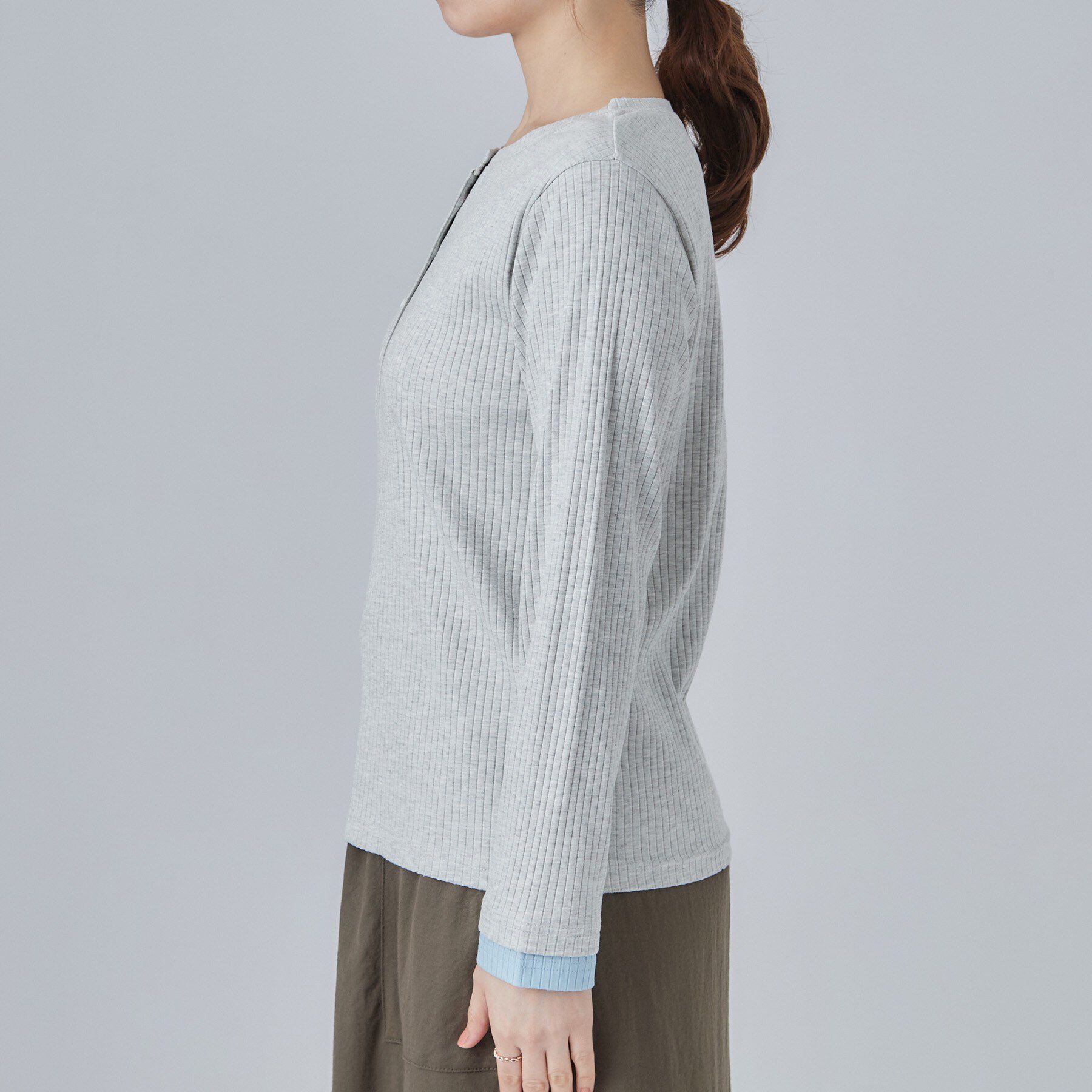 SHOO･LA･RUE「【洗濯機可/S-LL】縦ラインですっきり お袖配色リブトップス」|Tシャツ・カットソー|