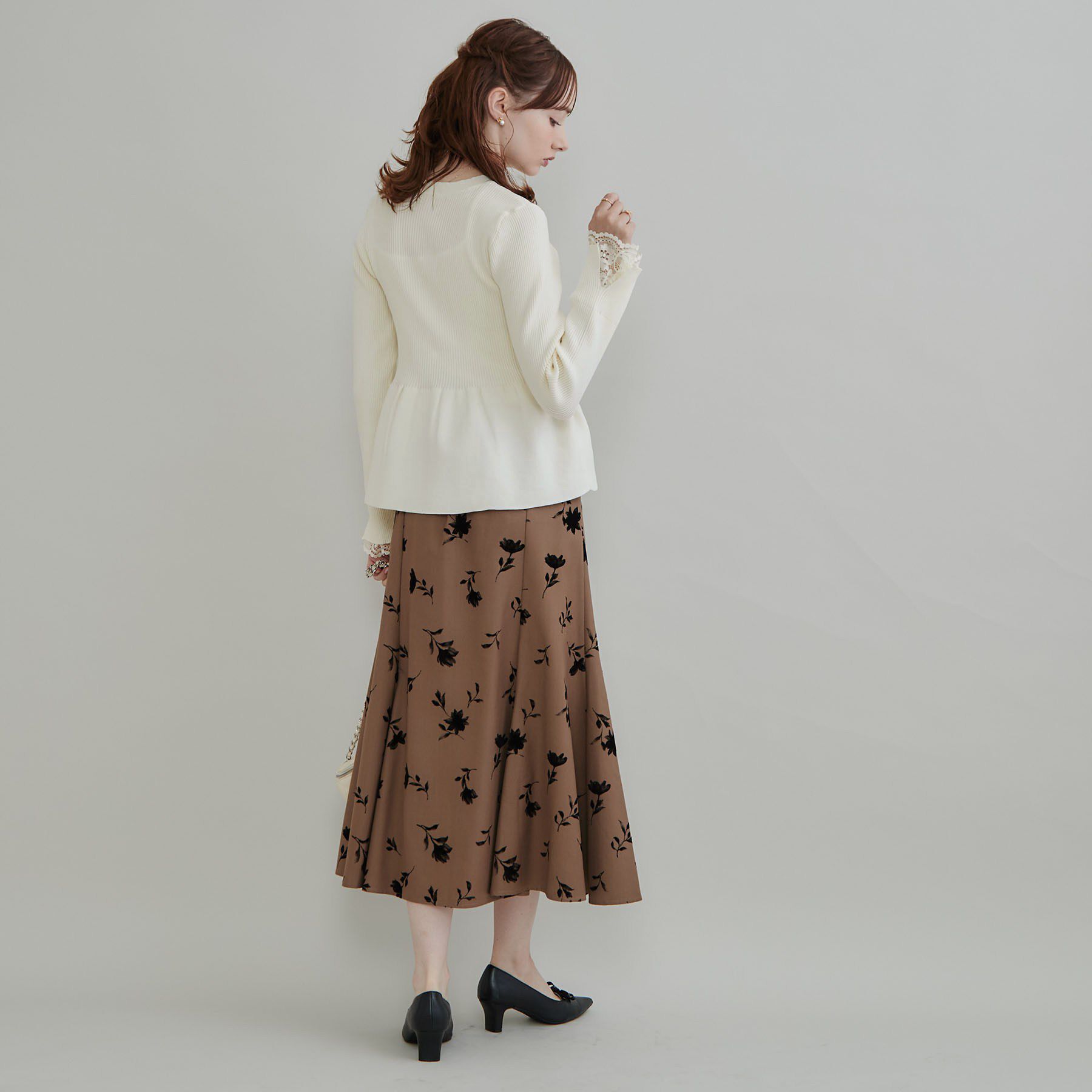 Couture broach「【上品見えの袖レース】ペプラム カーディガン」|カーディガン|