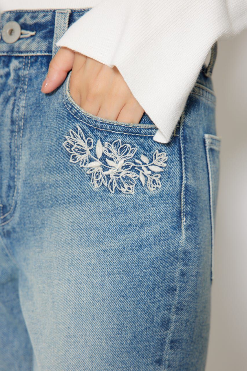 rienda「フラワー刺繍ブーツカットデニムパンツ」|デニム|