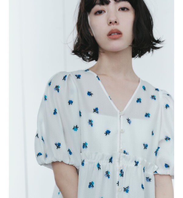 EMMEL REFINES「＜EMMEL REFINES＞EM フラワープリント パフスリーブ ブラウス」|シャツ・ブラウス|OFF WHITE
