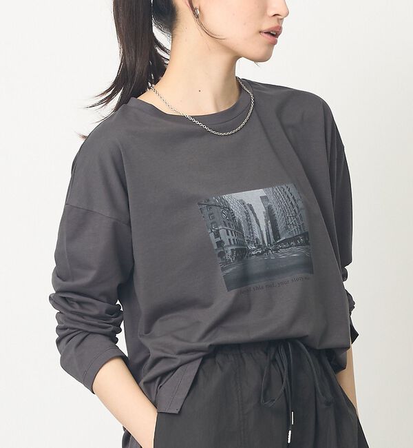 abahouse mavie「【1枚でサマになる】フォトロンT」|Tシャツ・カットソー|チャコールグレー