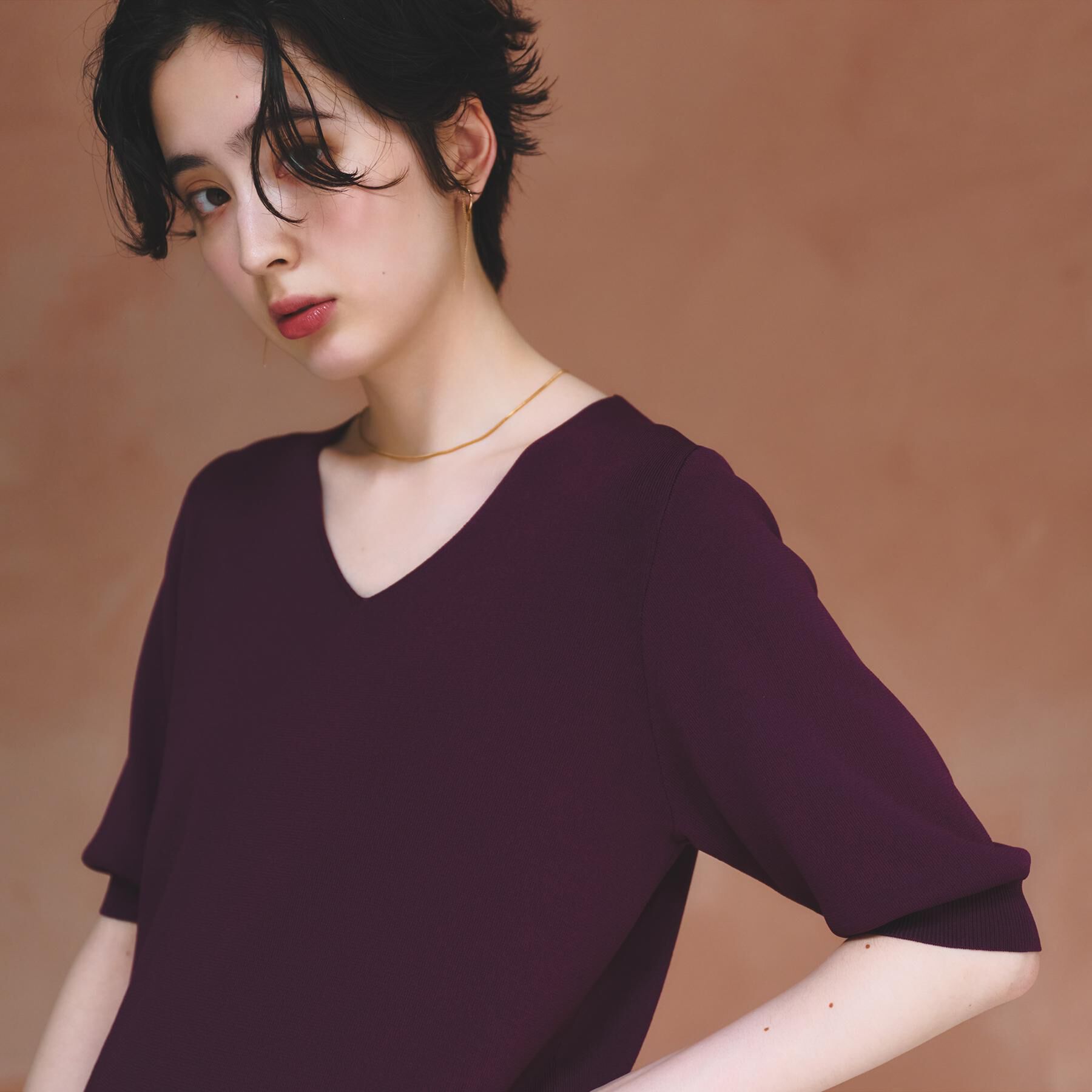 THE SHOP TK「【ひんやり/UV】すっきりVネック 6分袖ニット」|ニット・セーター|