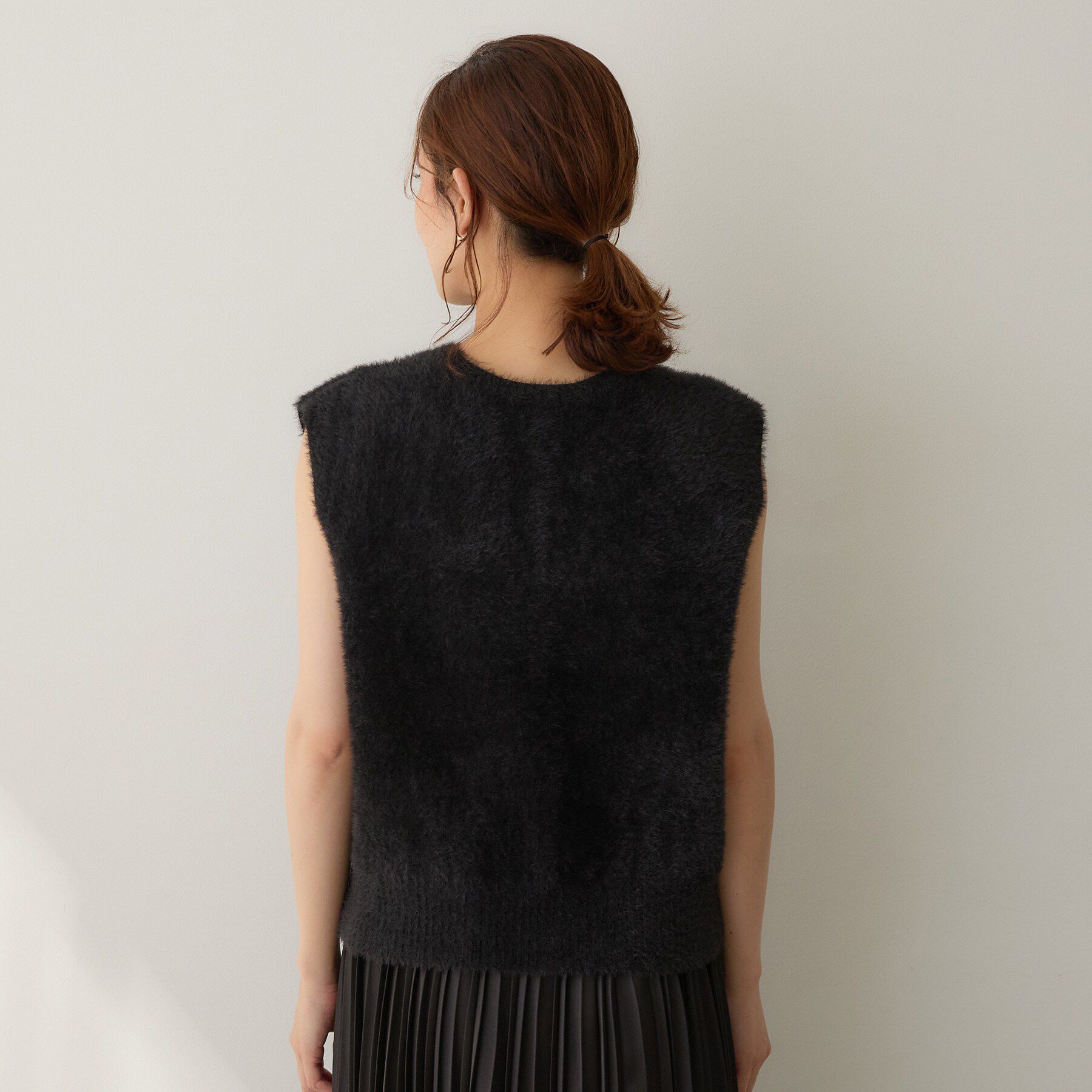 UNTITLED「【前後2WAY】ファーライクニットベスト」|カーディガン|