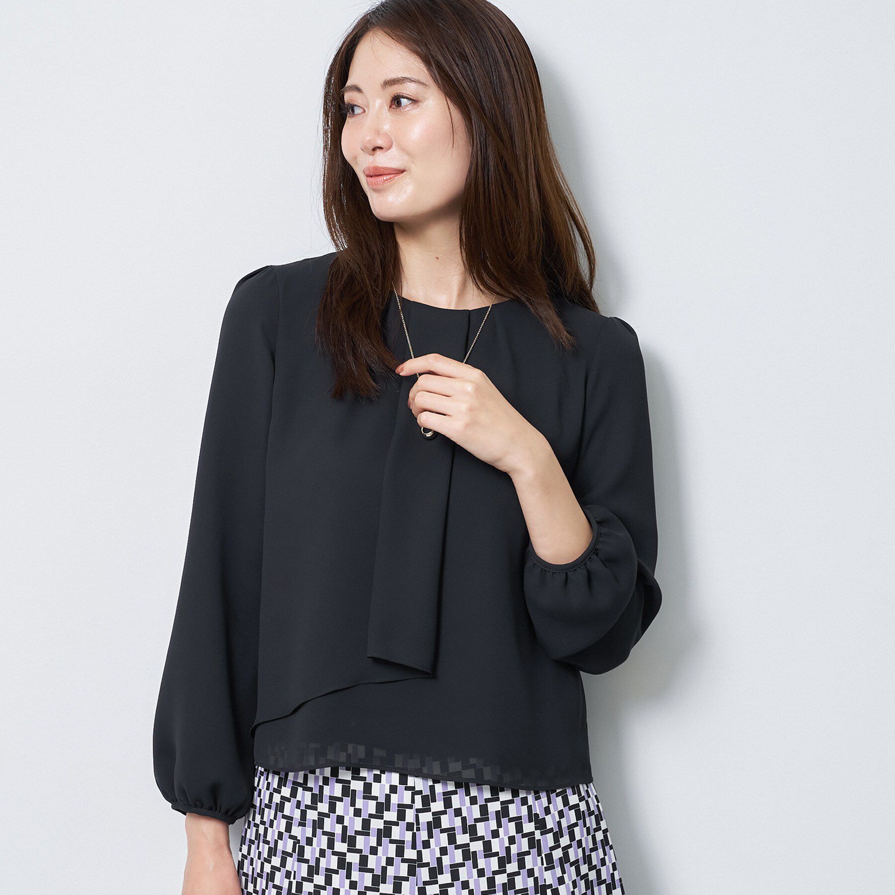 Reflect「【SS-4Lサイズ／通勤／セレモニー】クルーネック シフォンブラウス」|シャツ・ブラウス|