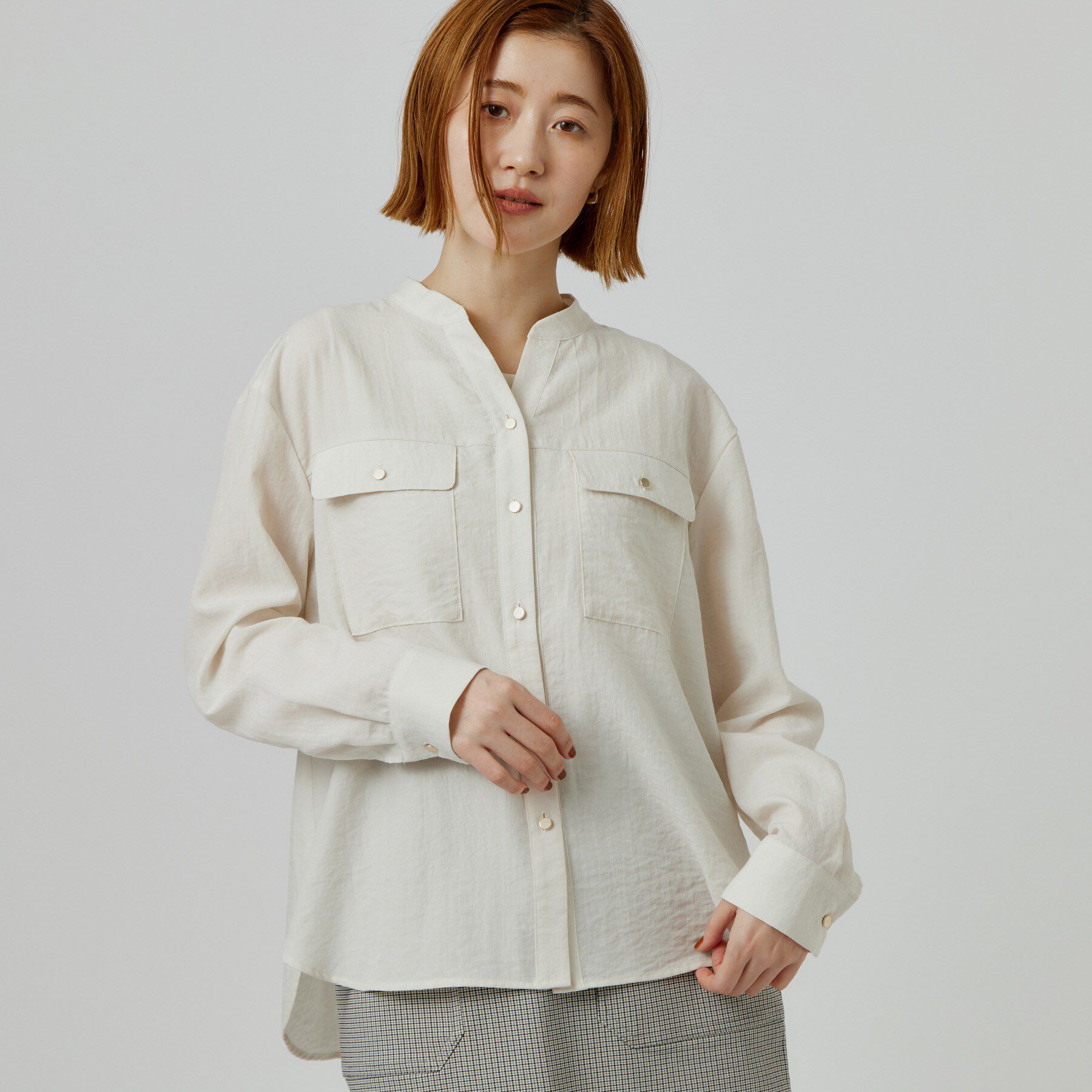 grove「【防しわ】顔周りをすっきり見せる バンドカラースキッパーシャツ」|シャツ・ブラウス|