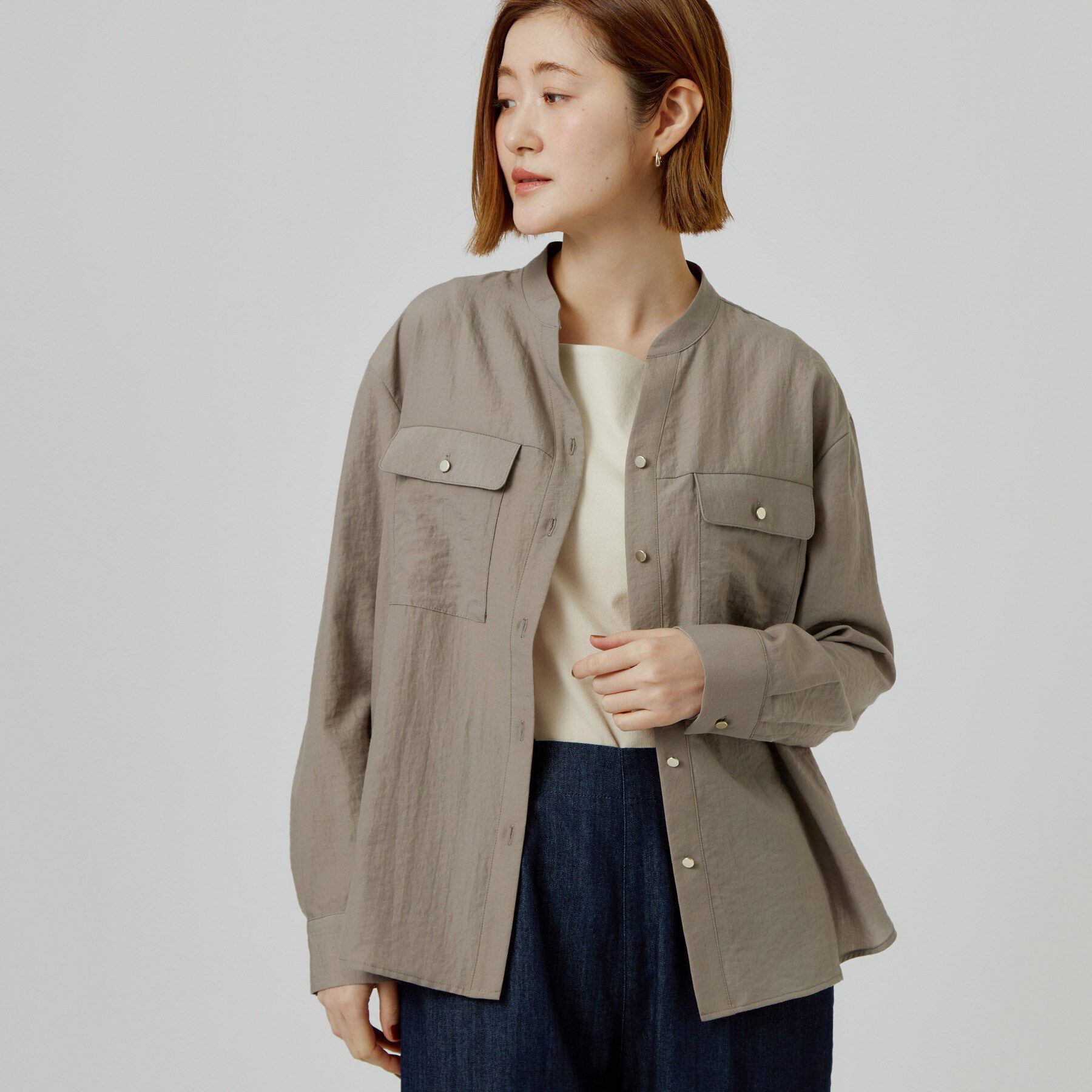 grove「【防しわ】顔周りをすっきり見せる バンドカラースキッパーシャツ」|シャツ・ブラウス|