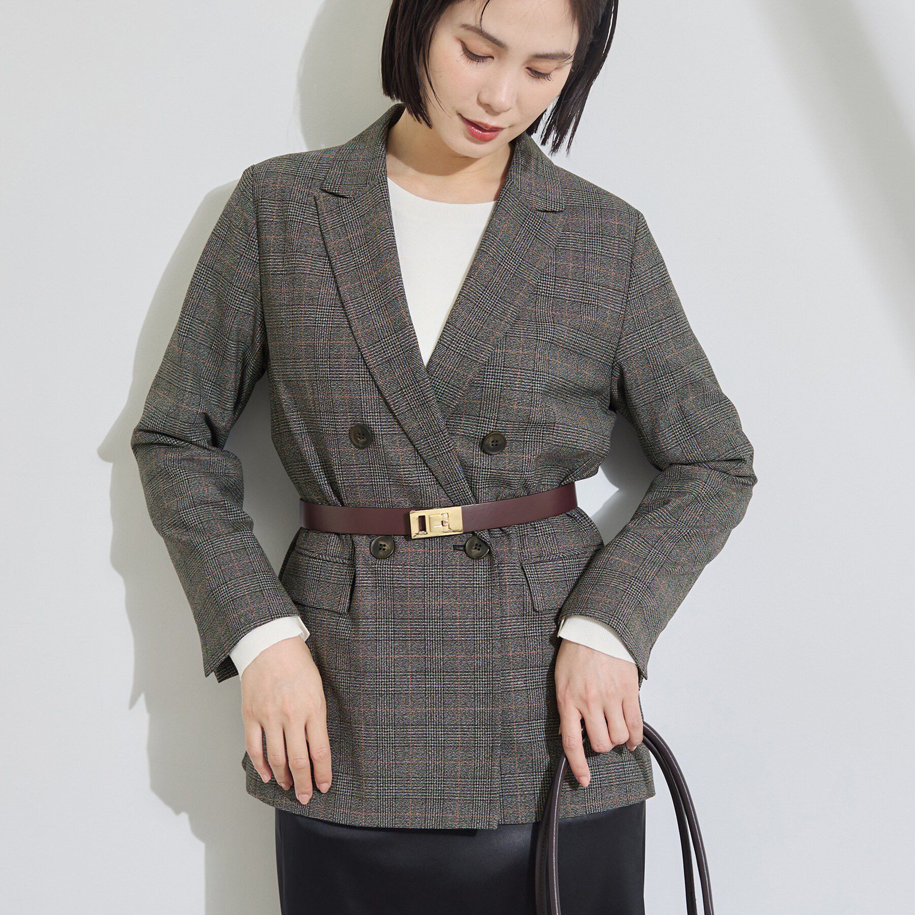 INDIVI「【洗濯機OK／ストレッチ◎】秋はじめのダブルジャケット」|テーラードジャケット|チャコールグレー(2