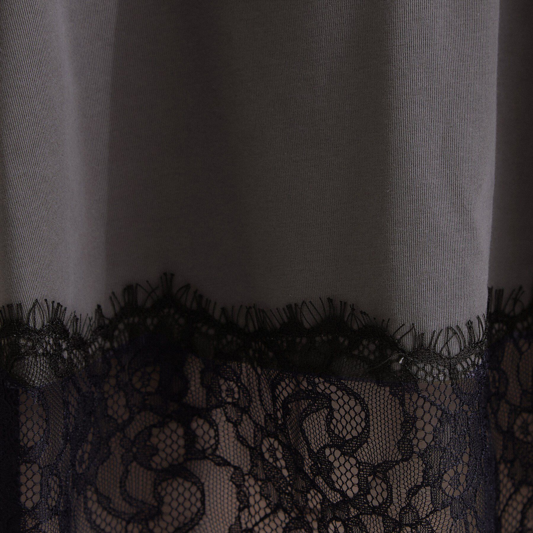 OPAQUE.CLIP「裾レースペプラムカットソー【洗濯機OK】」|Tシャツ・カットソー|