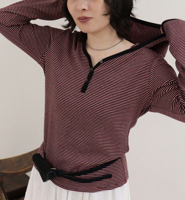fredy emue「ヘンリーネックボーダーフーディ」|Tシャツ・カットソー|レッド系その他