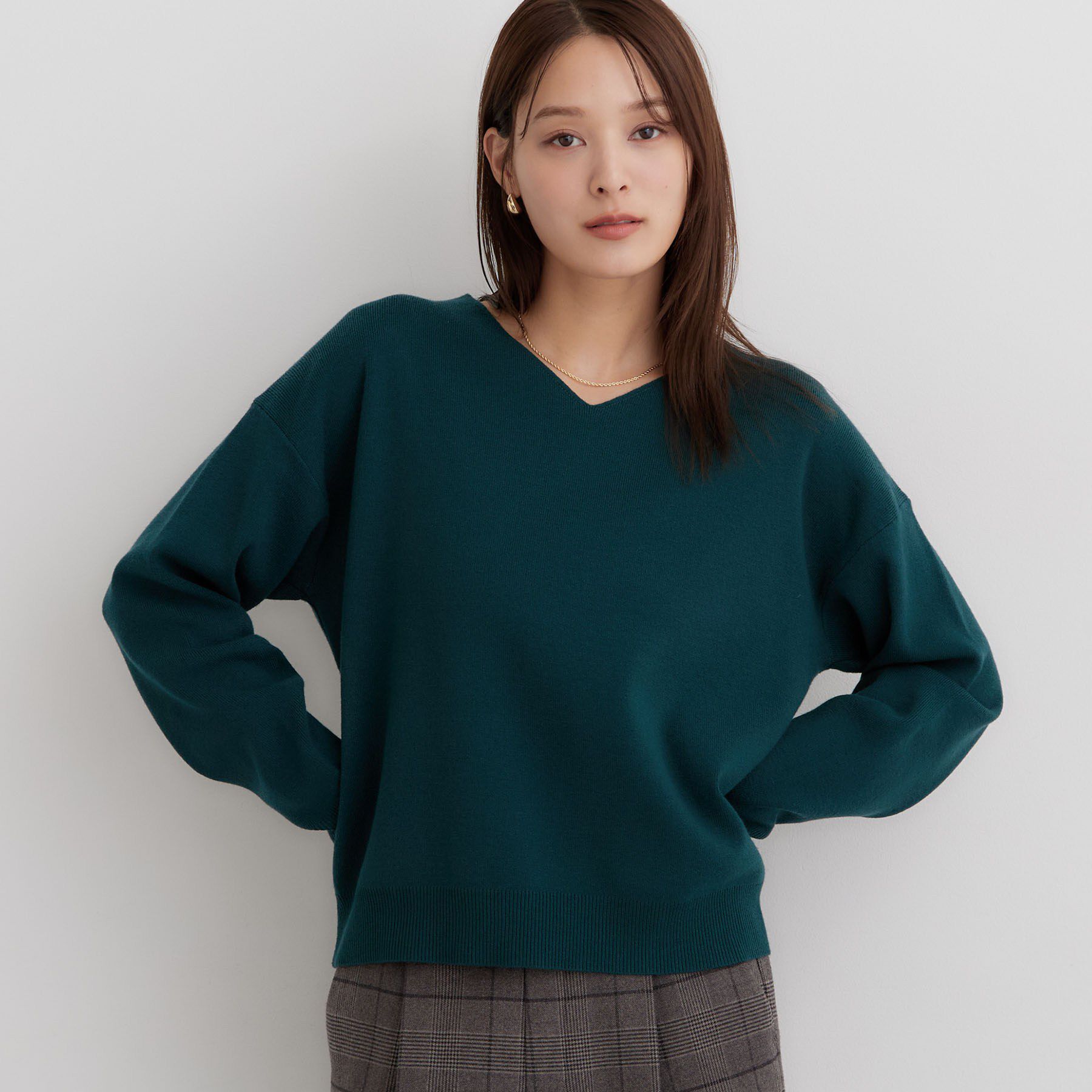 THE SHOP TK「【毛玉になりにくい/静電気防止/洗える】KINOCO 総針Vネックニット」|ニット・セーター|
