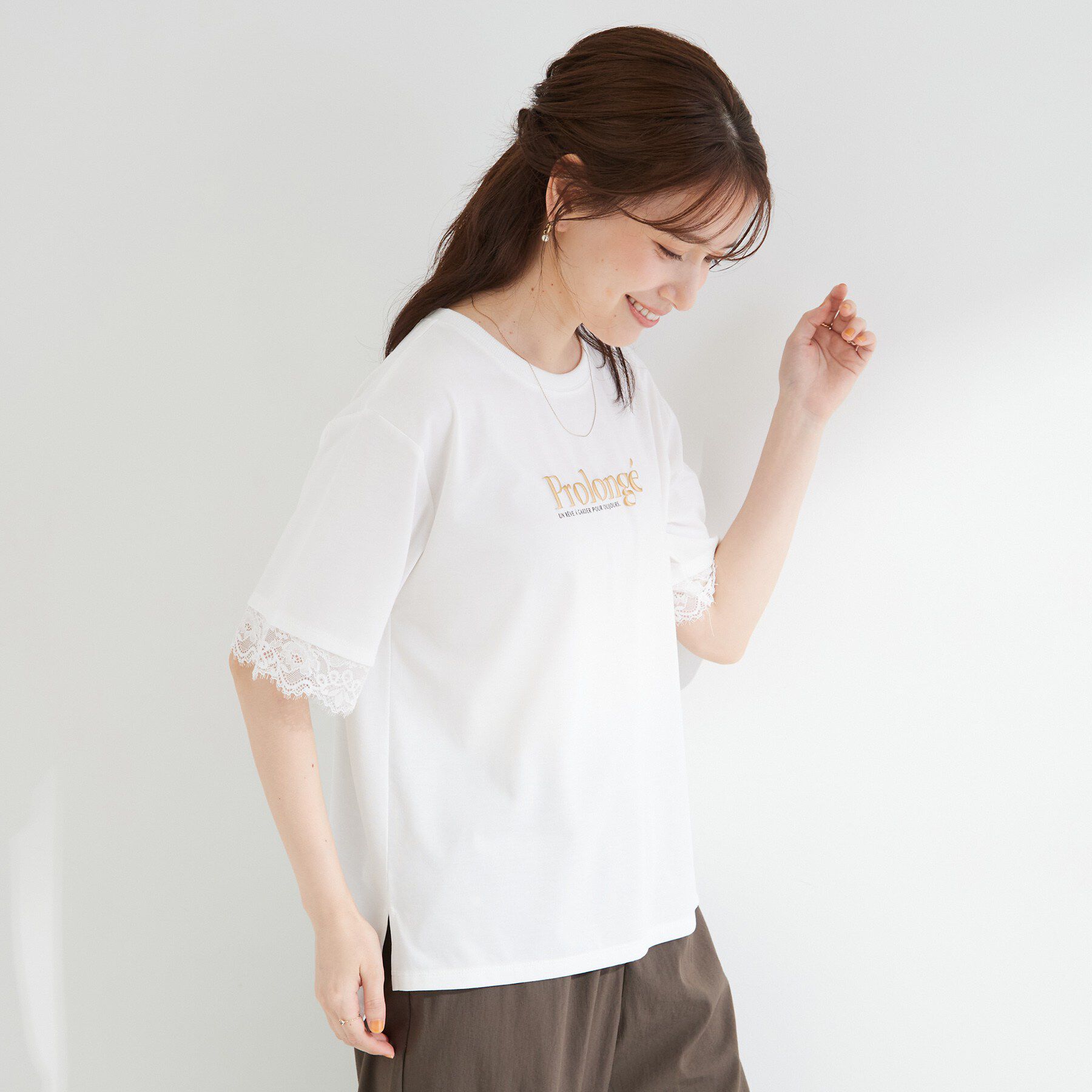 SHOO･LA･RUE「【UV/S-LL/洗濯機可】柄アソート お袖レースが旬顔 上品に決まる大人Tシャツ」|Tシャツ・カットソー|