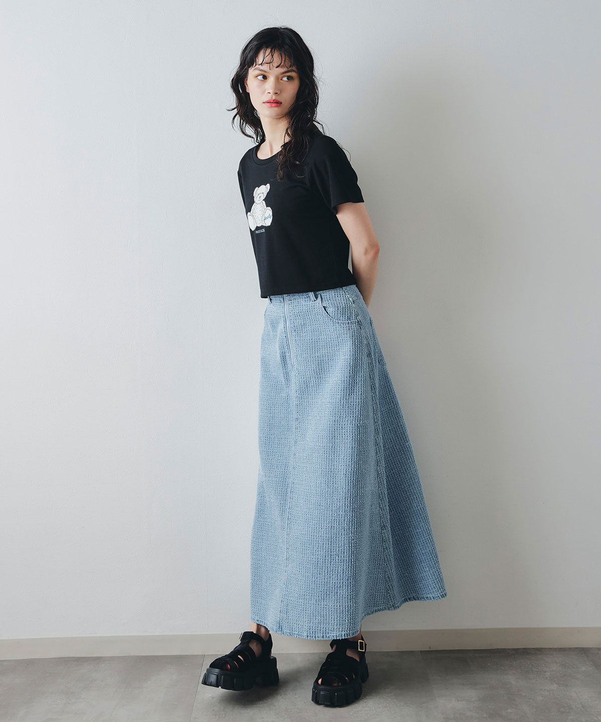 REDYAZEL「Azely コンパクトTシャツ」|Tシャツ・カットソー|