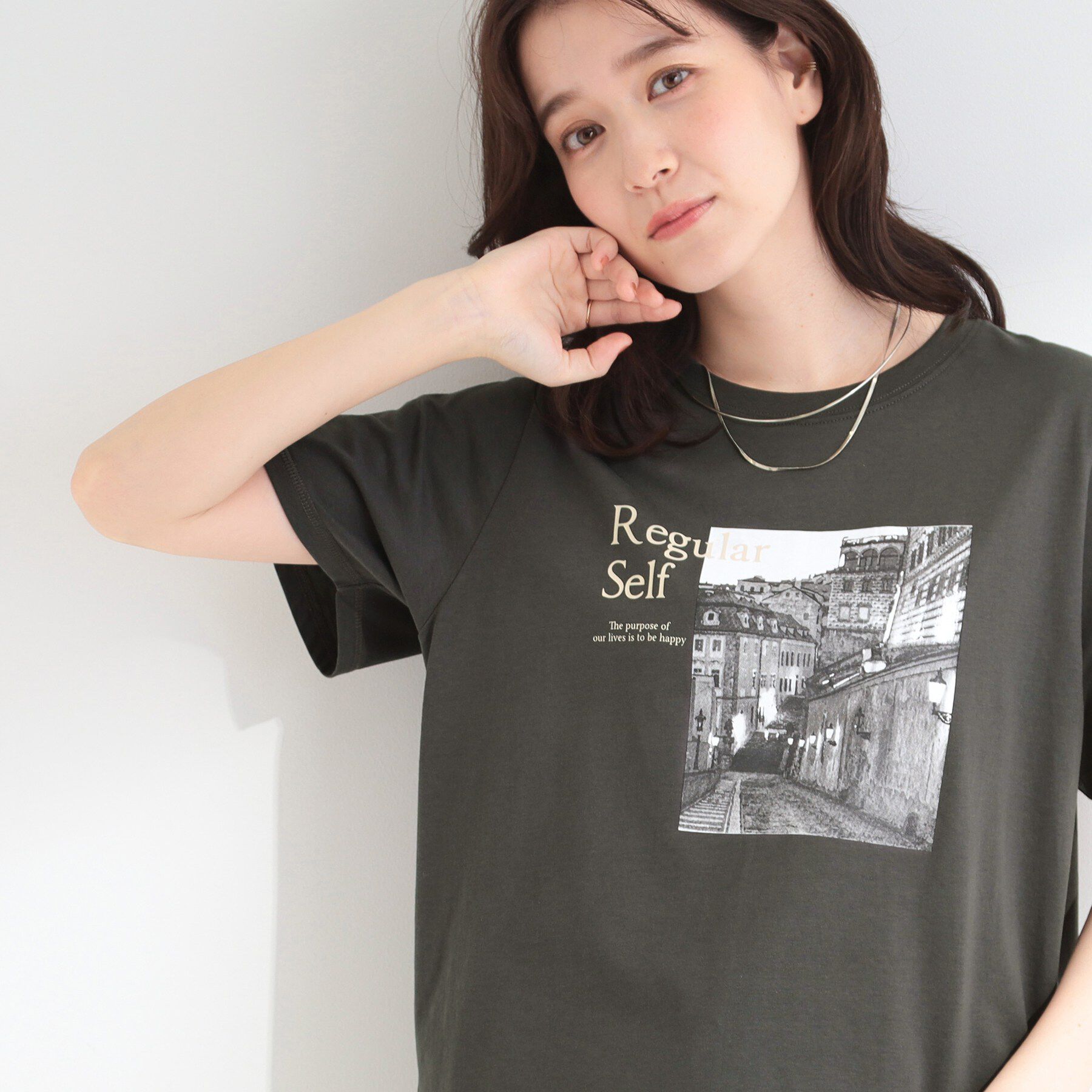 SHOO･LA･RUE「【S-LL/洗濯機可】大人のベーシックカラープリントTシャツ」|Tシャツ・カットソー|チャコールグレー(4