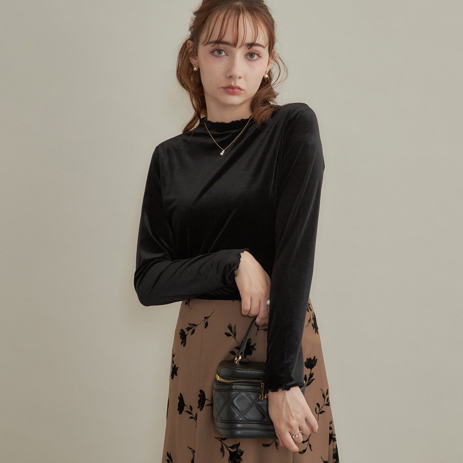 Couture broach「【上品な透け感・洗濯機可】シアーベロアトップス」|Tシャツ・カットソー|