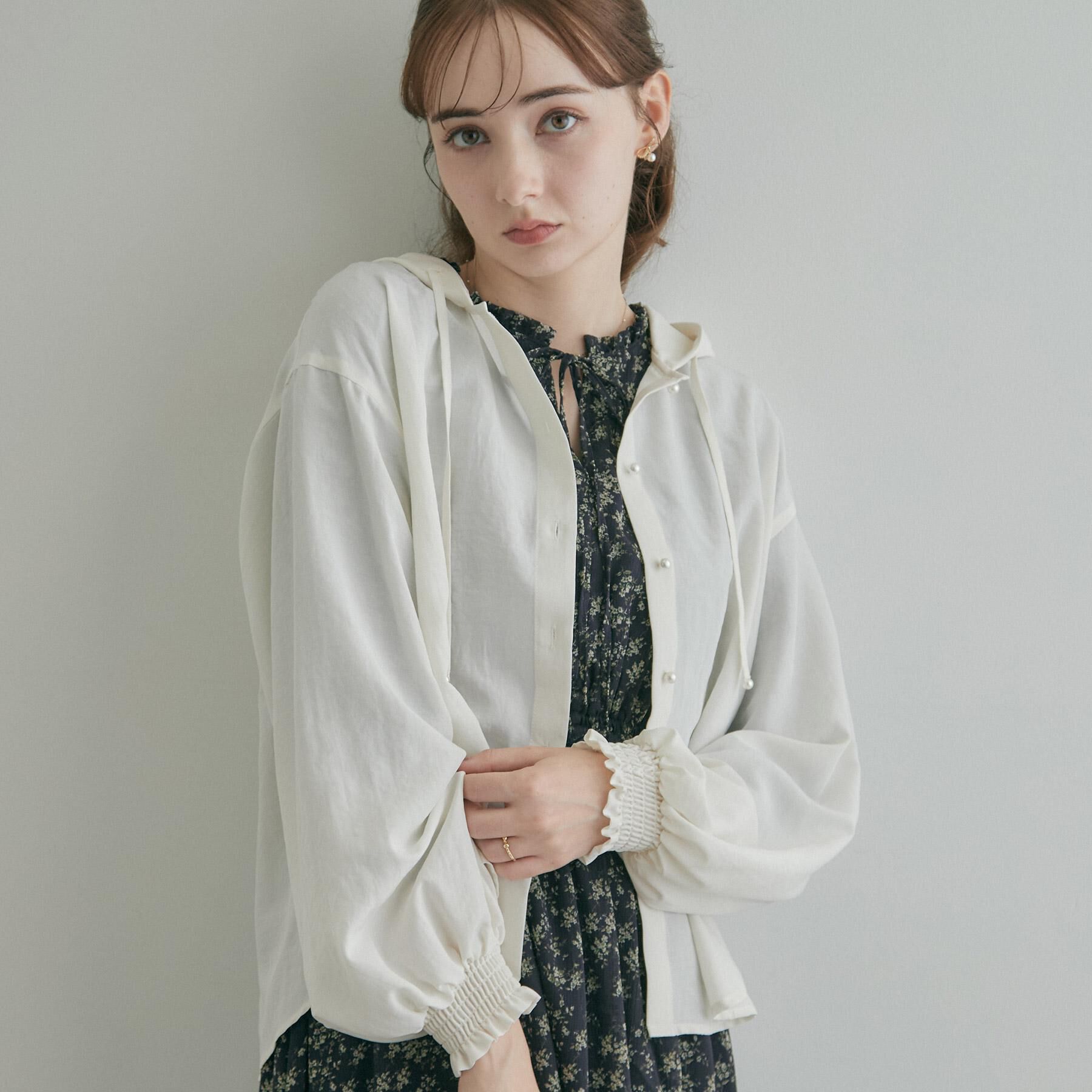 Couture broach「【大人可愛いフーディー】愛されシアーシャツ」|シャツ・ブラウス|