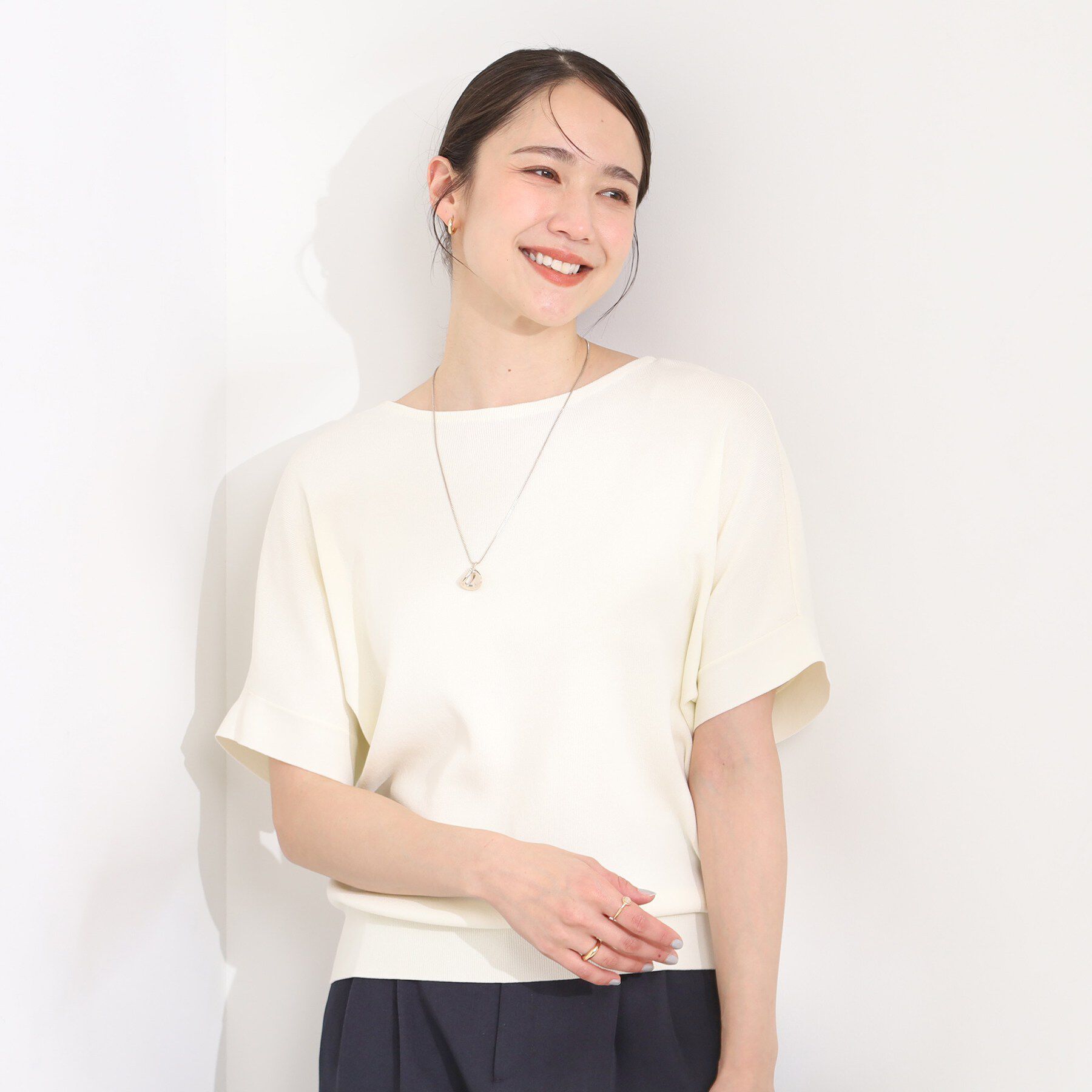 SHOO･LA･RUE「【毎日洗える/UV】二の腕隠れる さらっとドルマン半袖ニット」|ニット・セーター|