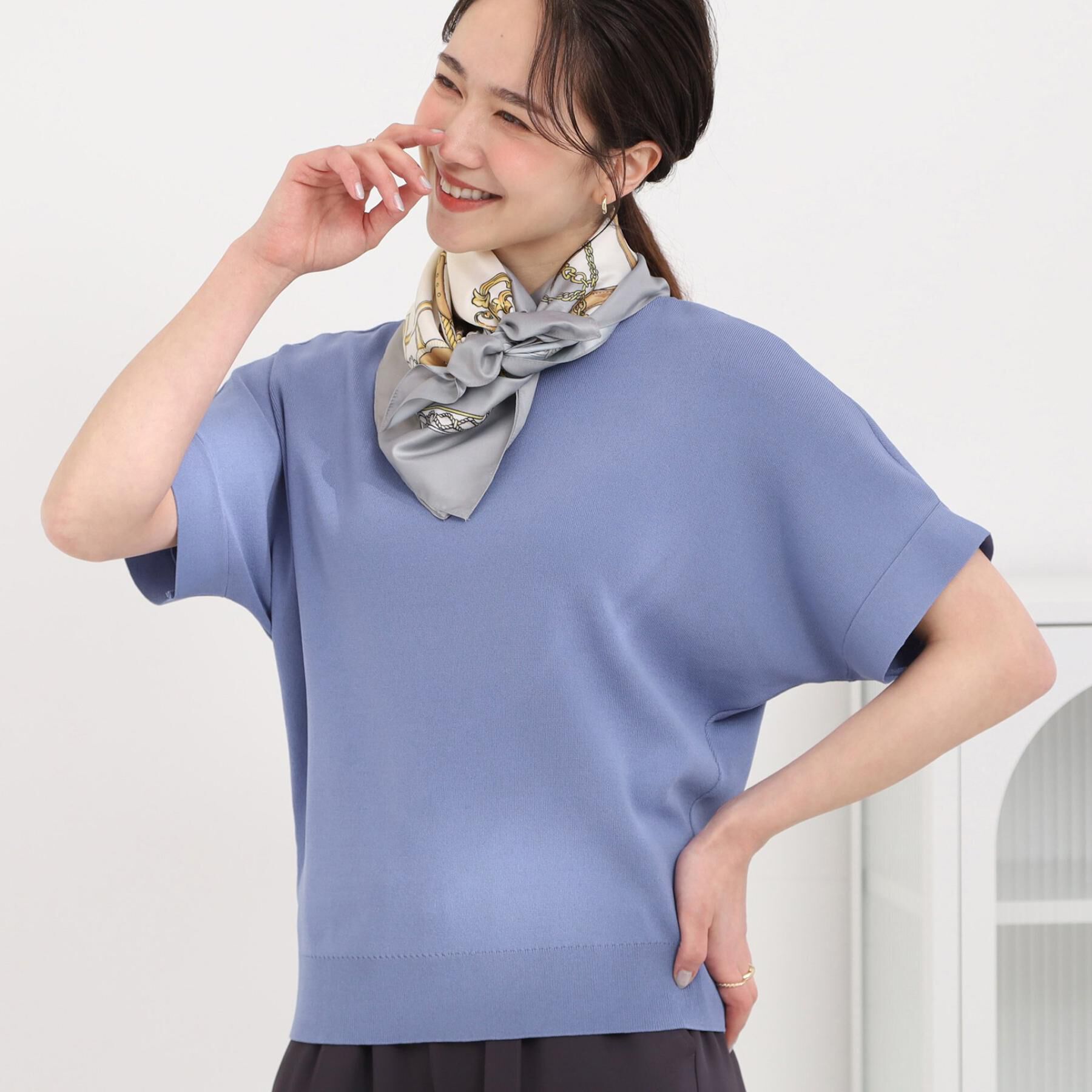 SHOO･LA･RUE「【毎日洗える/UV】二の腕隠れる さらっとドルマン半袖ニット」|ニット・セーター|ブルー(092)