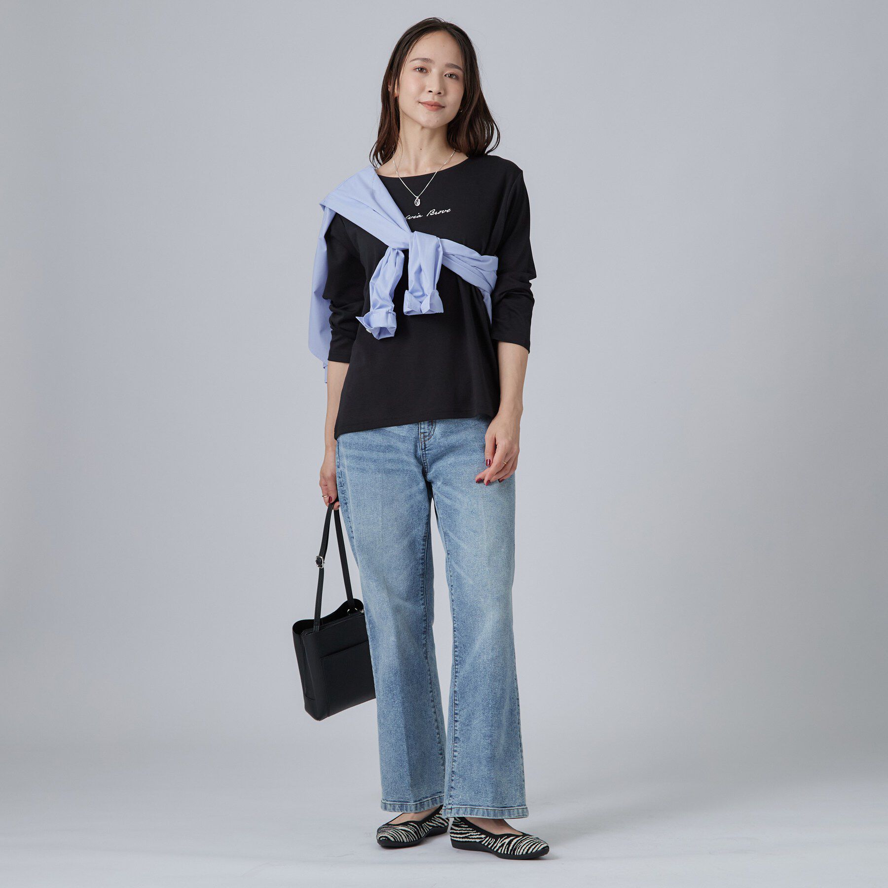 SHOO･LA･RUE「【UV/S-LL/洗濯機可】大人上品 ロゴプリントロンT」|Tシャツ・カットソー|
