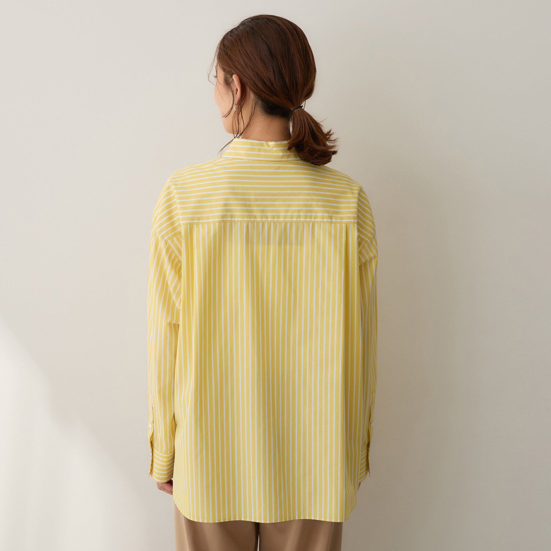 UNTITLED「【6色色展開/コットン100】カラーベーシックシャツ」|シャツ・ブラウス|