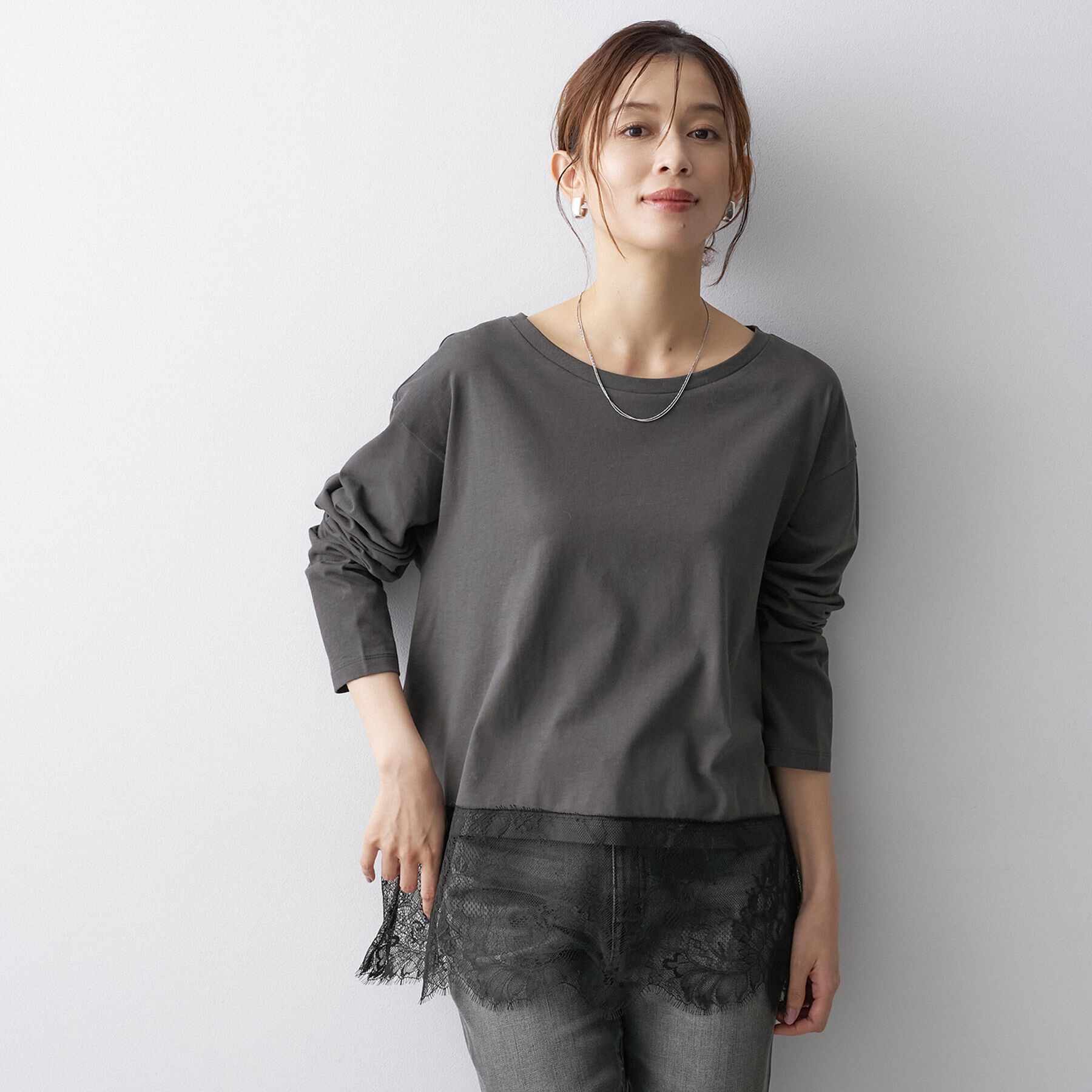 UNTITLED「レースドッキングプルオーバー」|Tシャツ・カットソー|