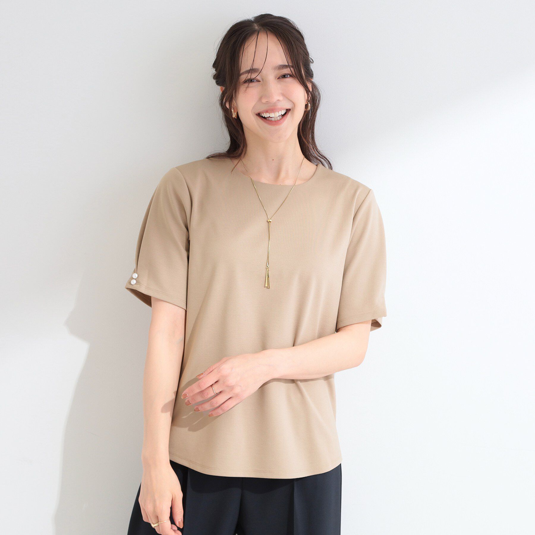 SHOO･LA･RUE「【2点セット/洗濯機可/S-LL】ネックレス付き お袖パールブラウス」|Tシャツ・カットソー|