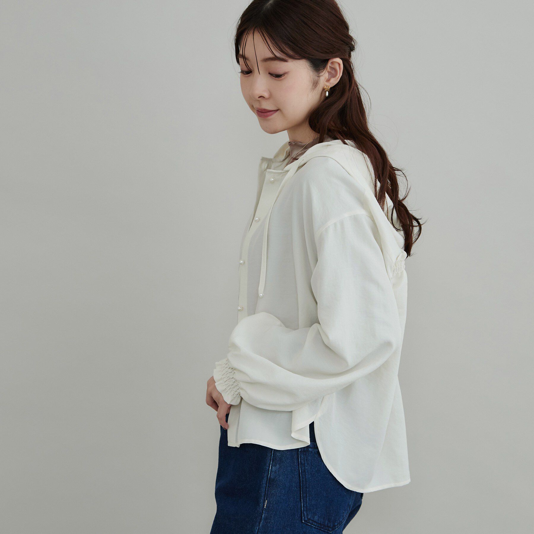 Couture broach「【大人可愛いフーディー】愛されシアーシャツ」|シャツ・ブラウス|