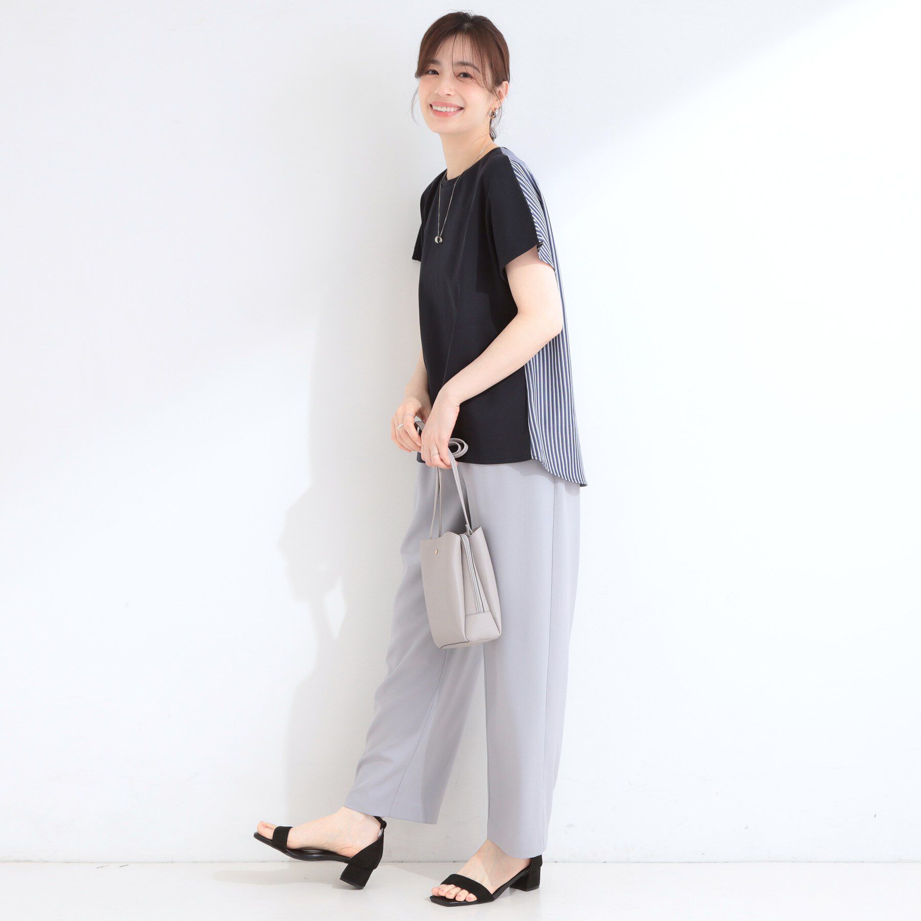 SHOO･LA･RUE「【体型カバー/S-LL】インせず着られる 前後素材切替Tシャツ」|Tシャツ・カットソー|